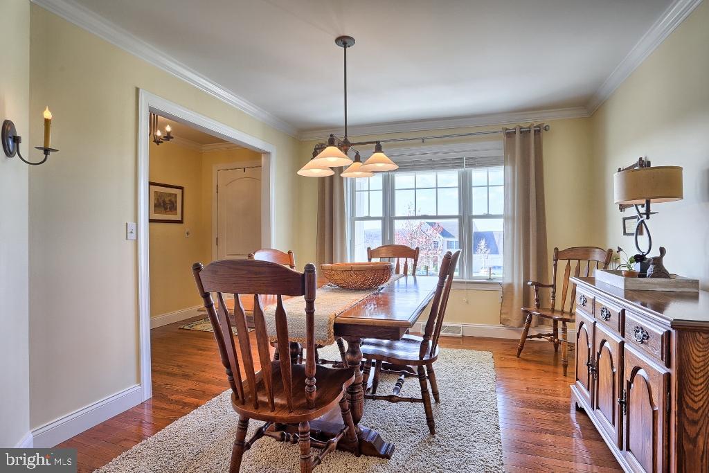 STONEMILL ACRES - Residential