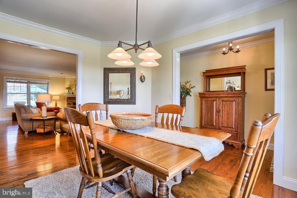 STONEMILL ACRES - Residential