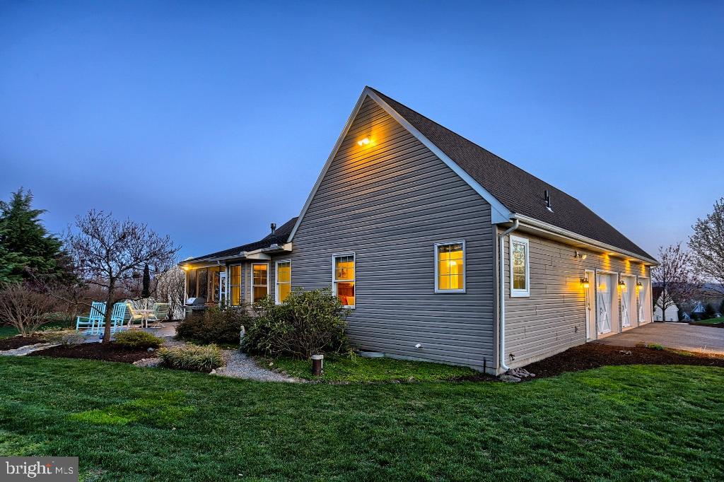 STONEMILL ACRES - Residential