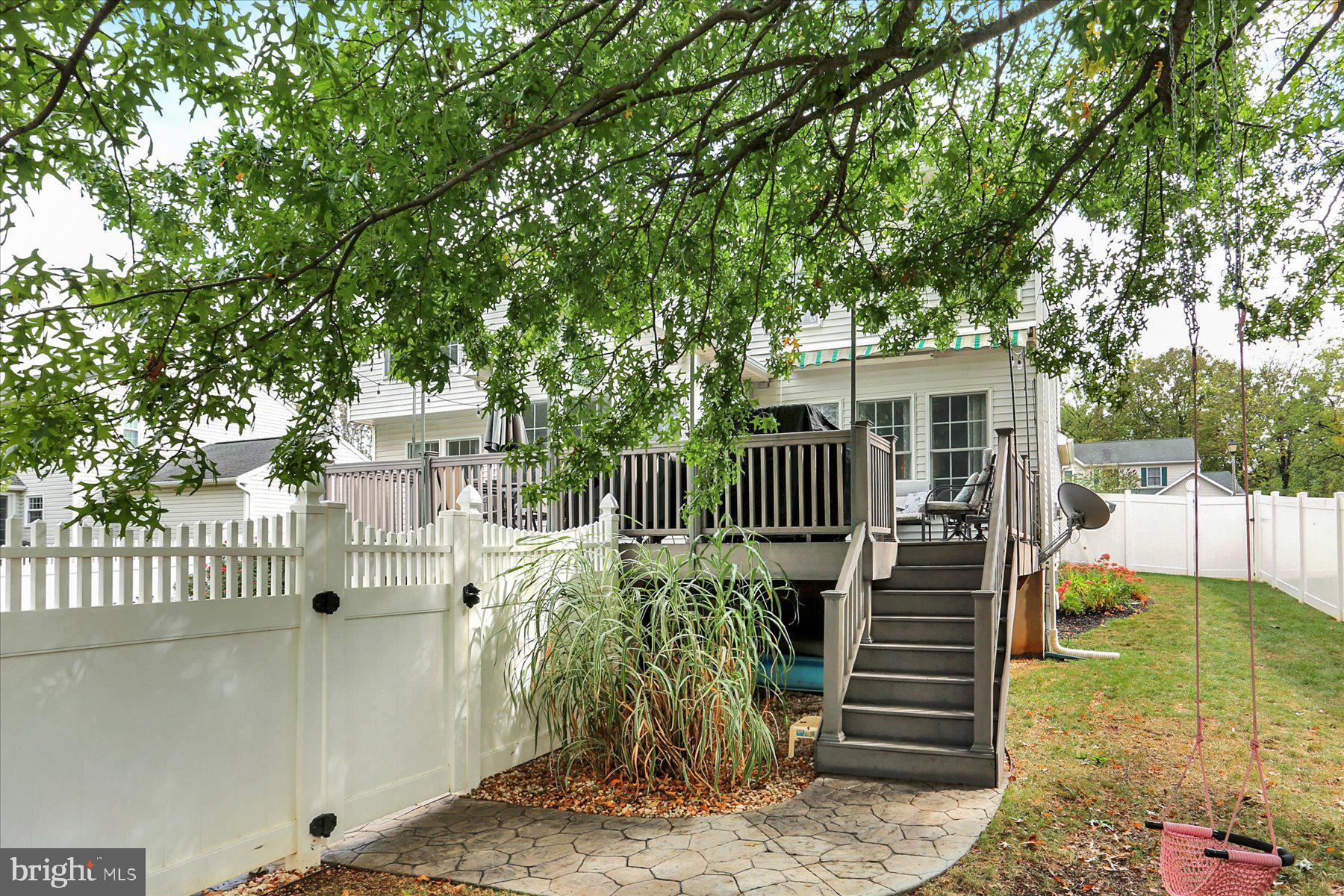 CICADA HILLS - Residential