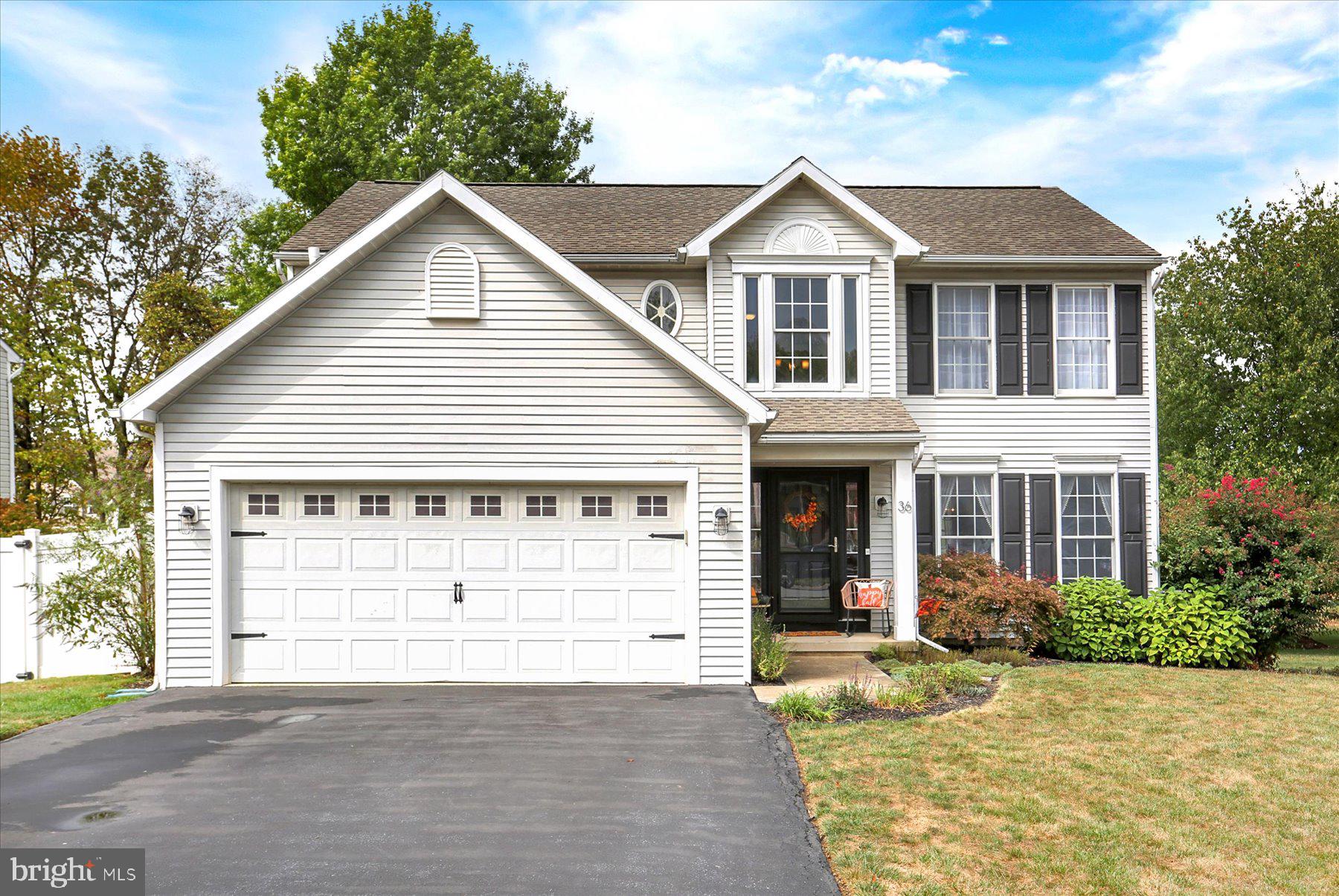 CICADA HILLS - Residential