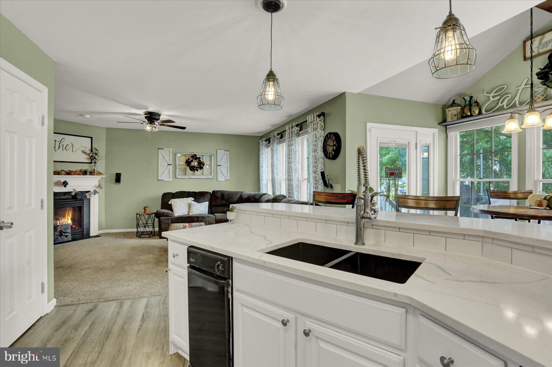 CICADA HILLS - Residential