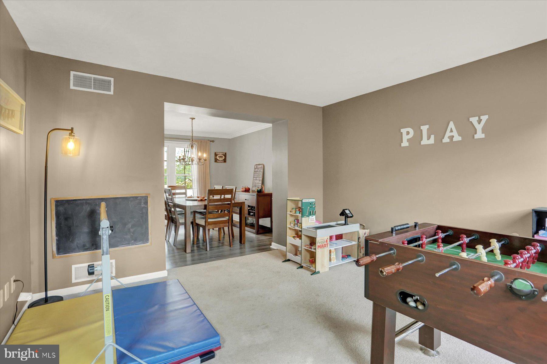 CICADA HILLS - Residential