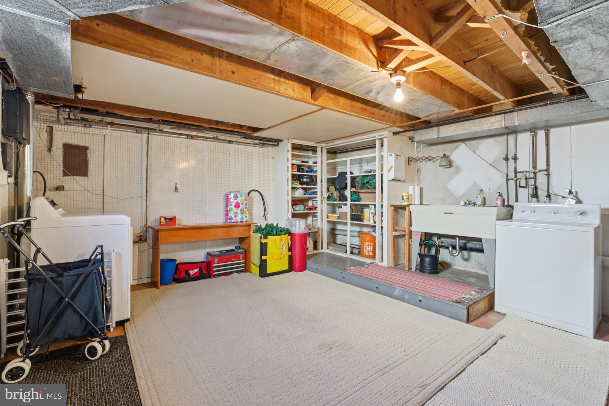 OAKMONT - Residential