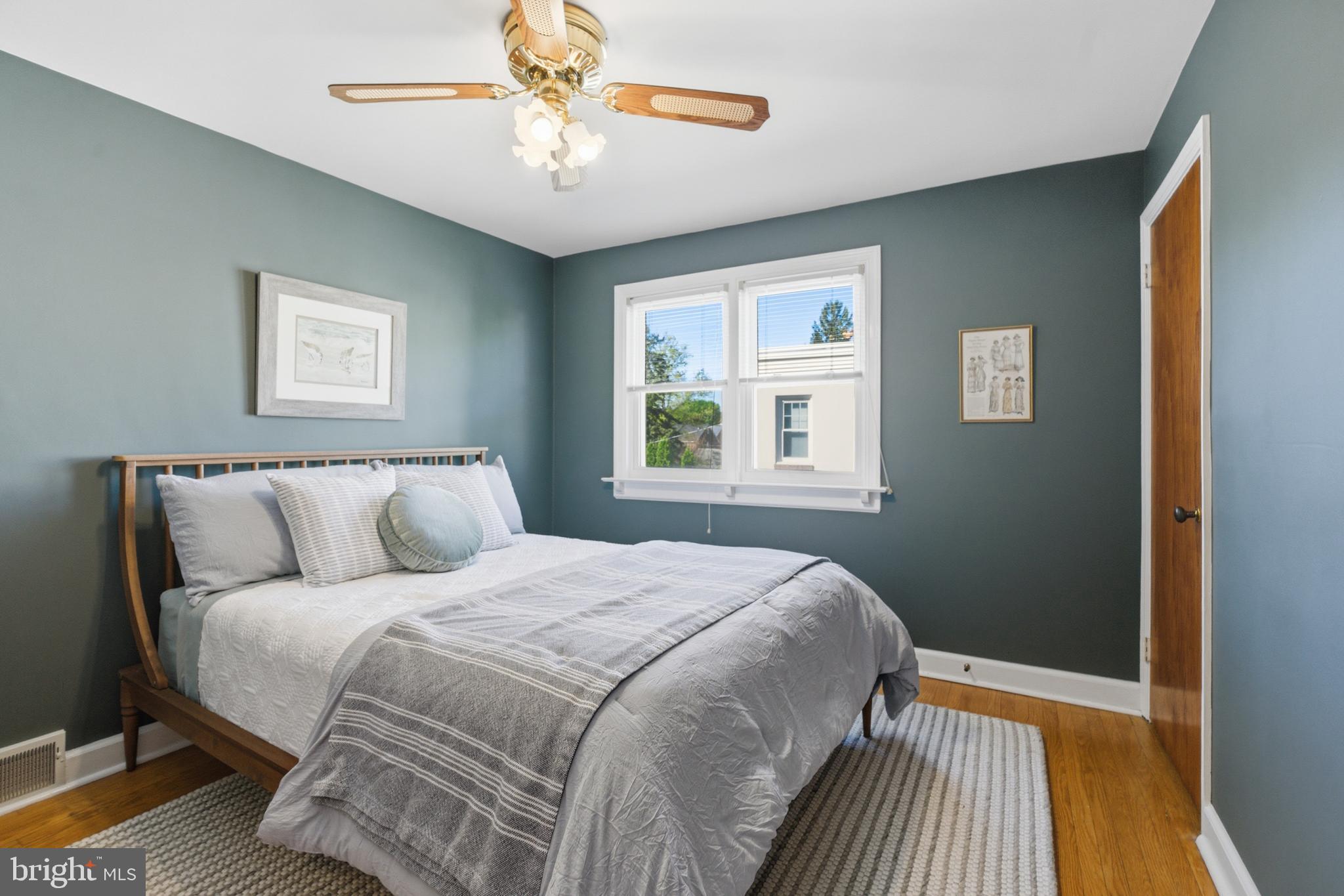 OAKMONT - Residential