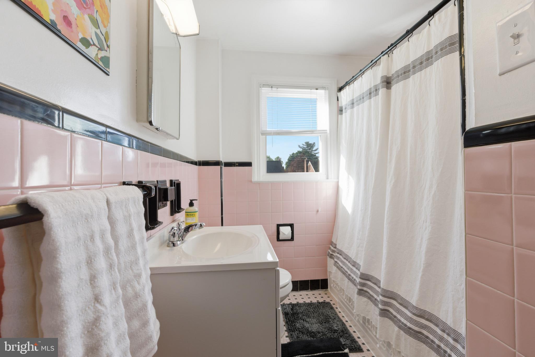 OAKMONT - Residential