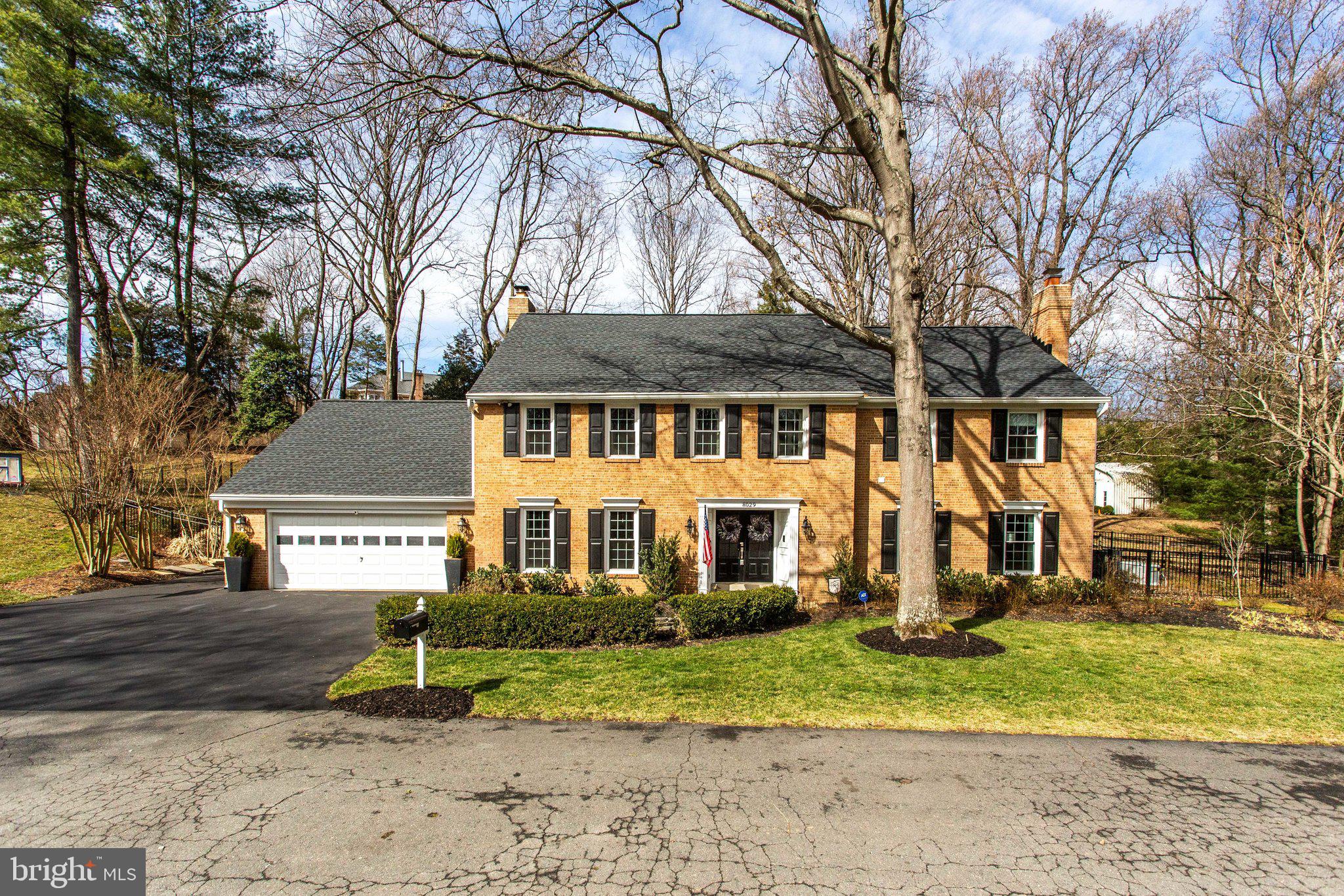 CEDARS OF MC LEAN - Residential