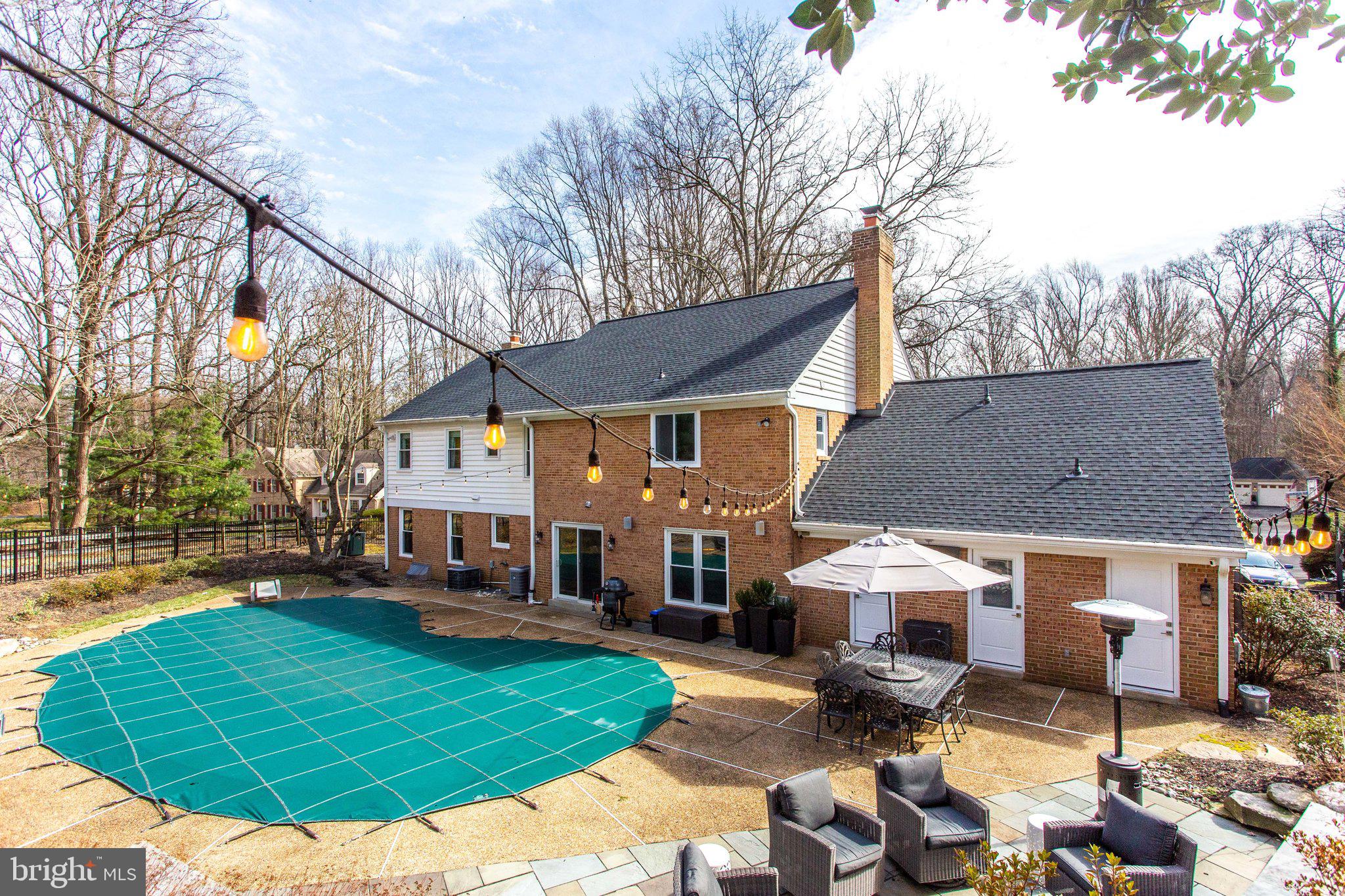 CEDARS OF MC LEAN - Residential