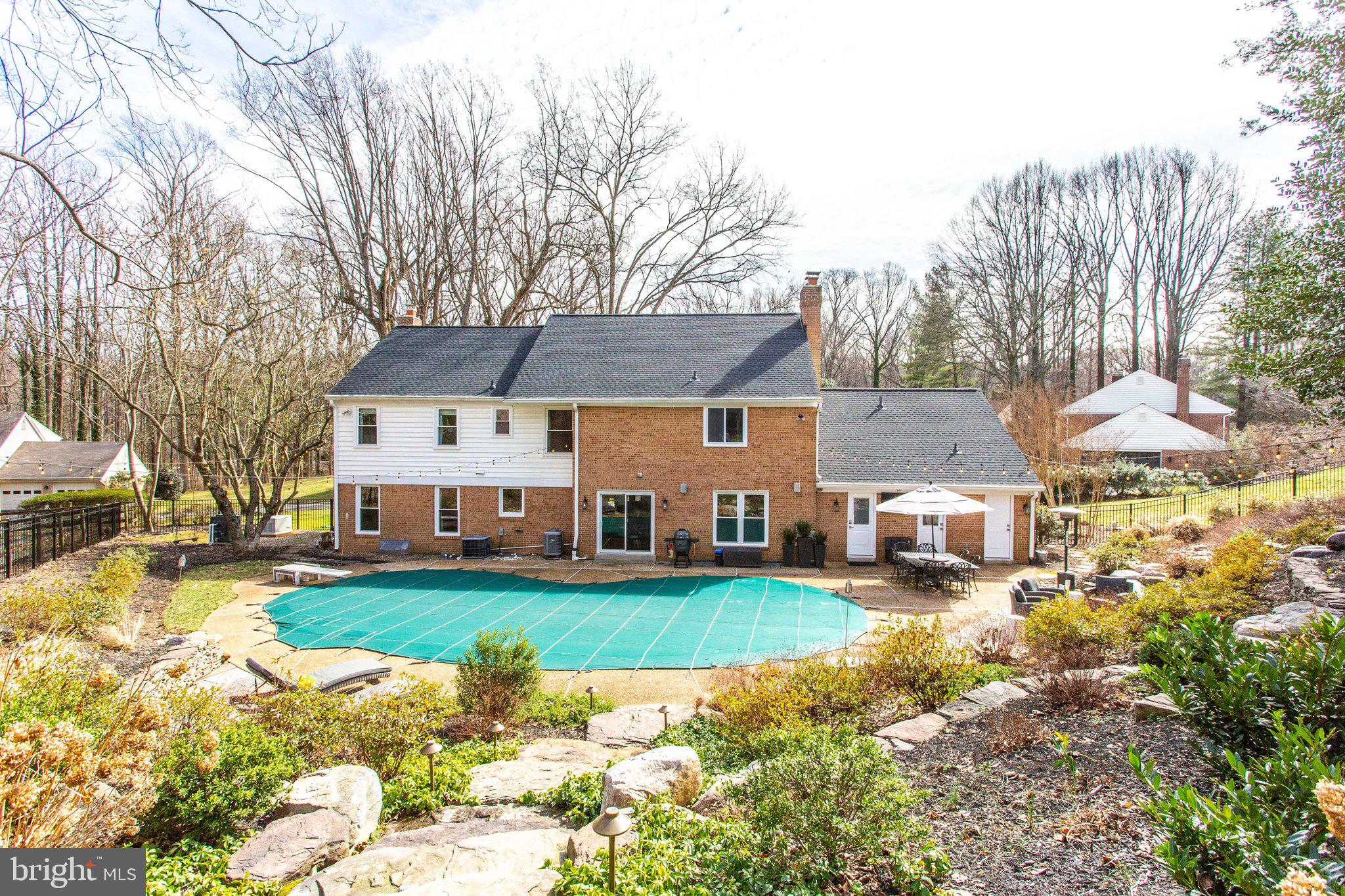 CEDARS OF MC LEAN - Residential