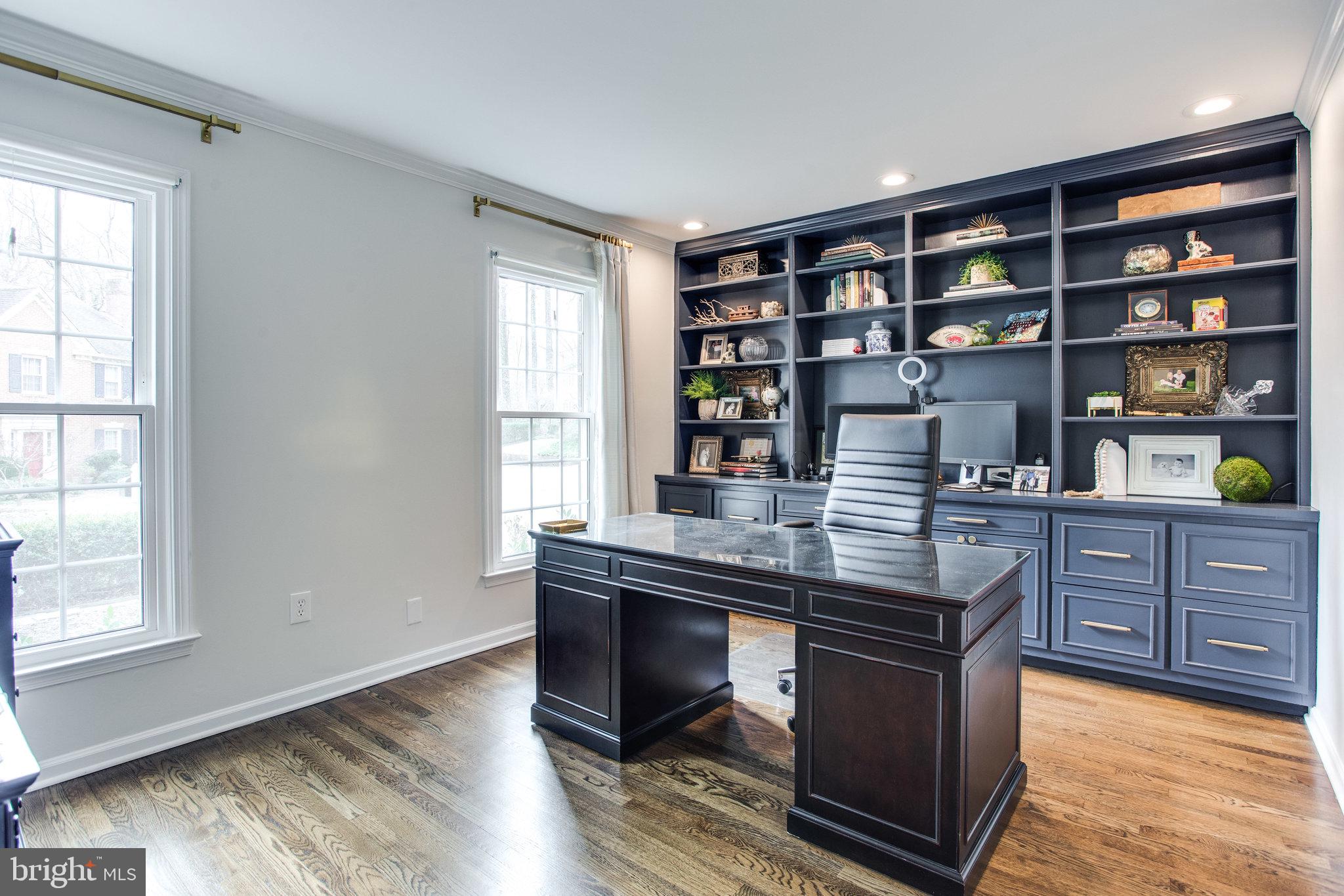 CEDARS OF MC LEAN - Residential