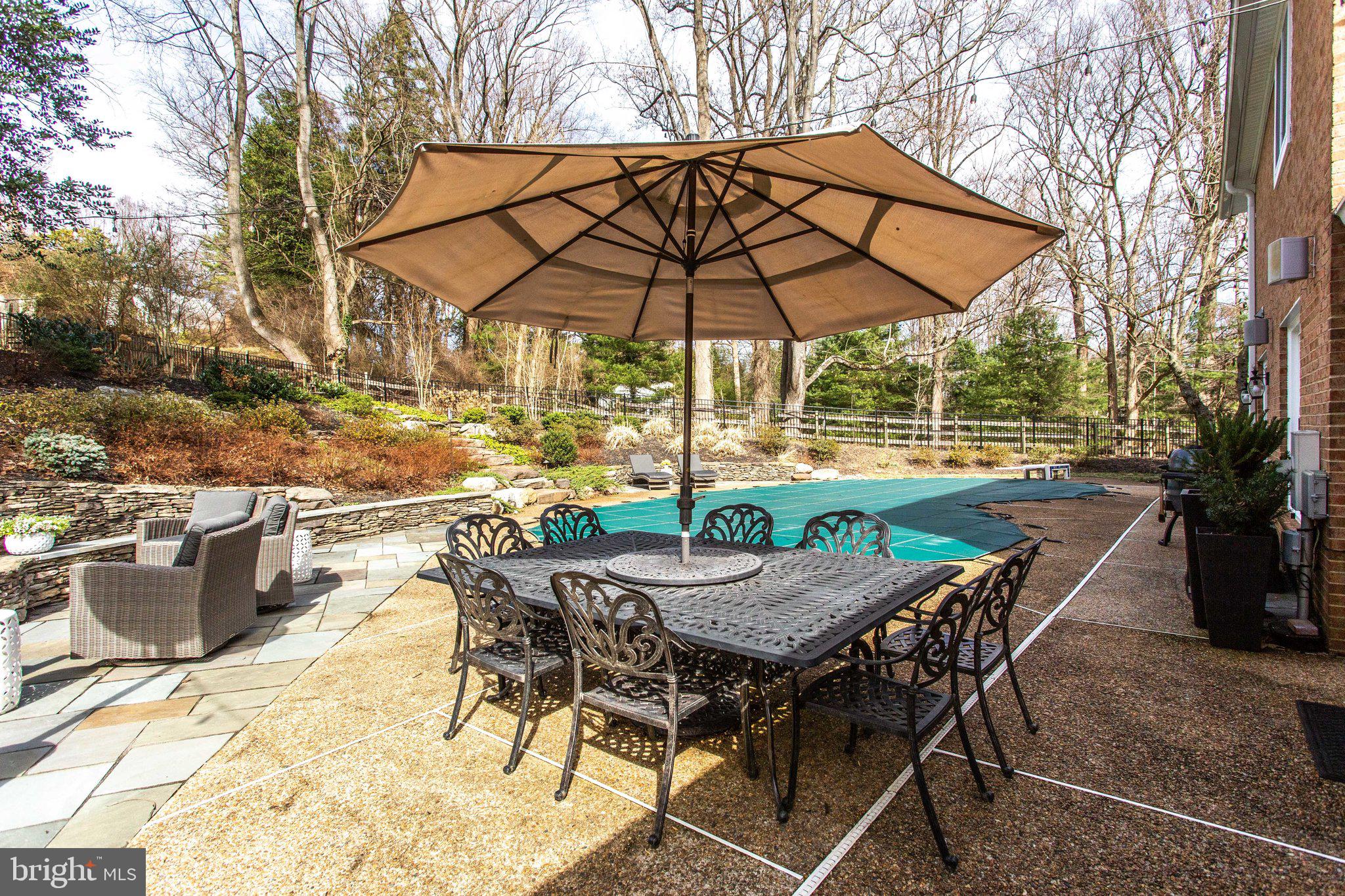 CEDARS OF MC LEAN - Residential