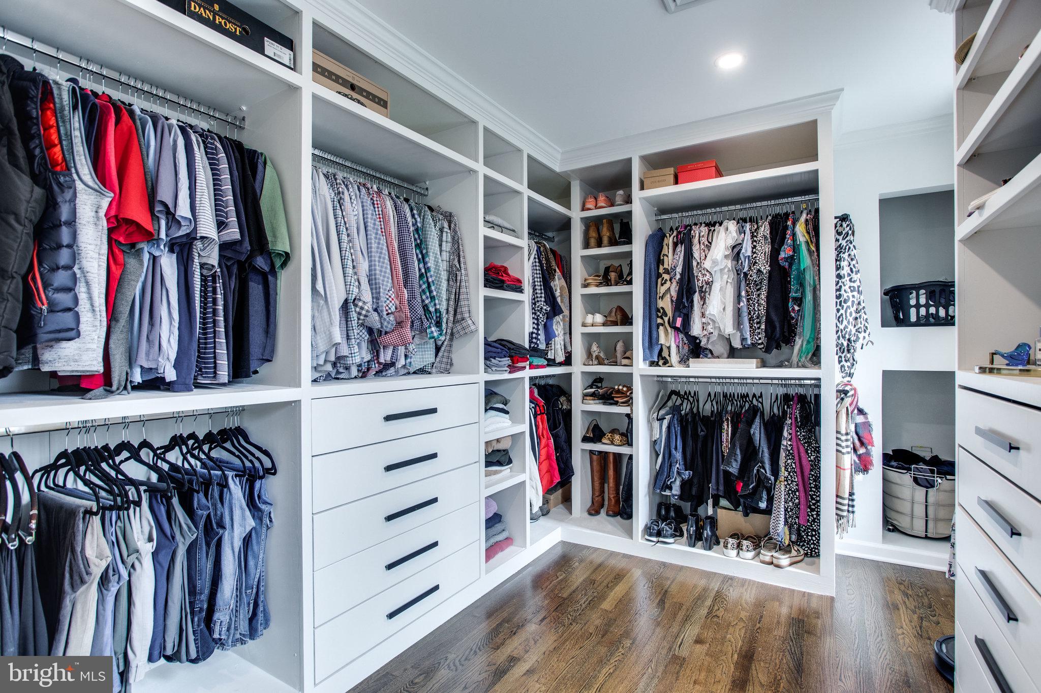 CEDARS OF MC LEAN - Residential