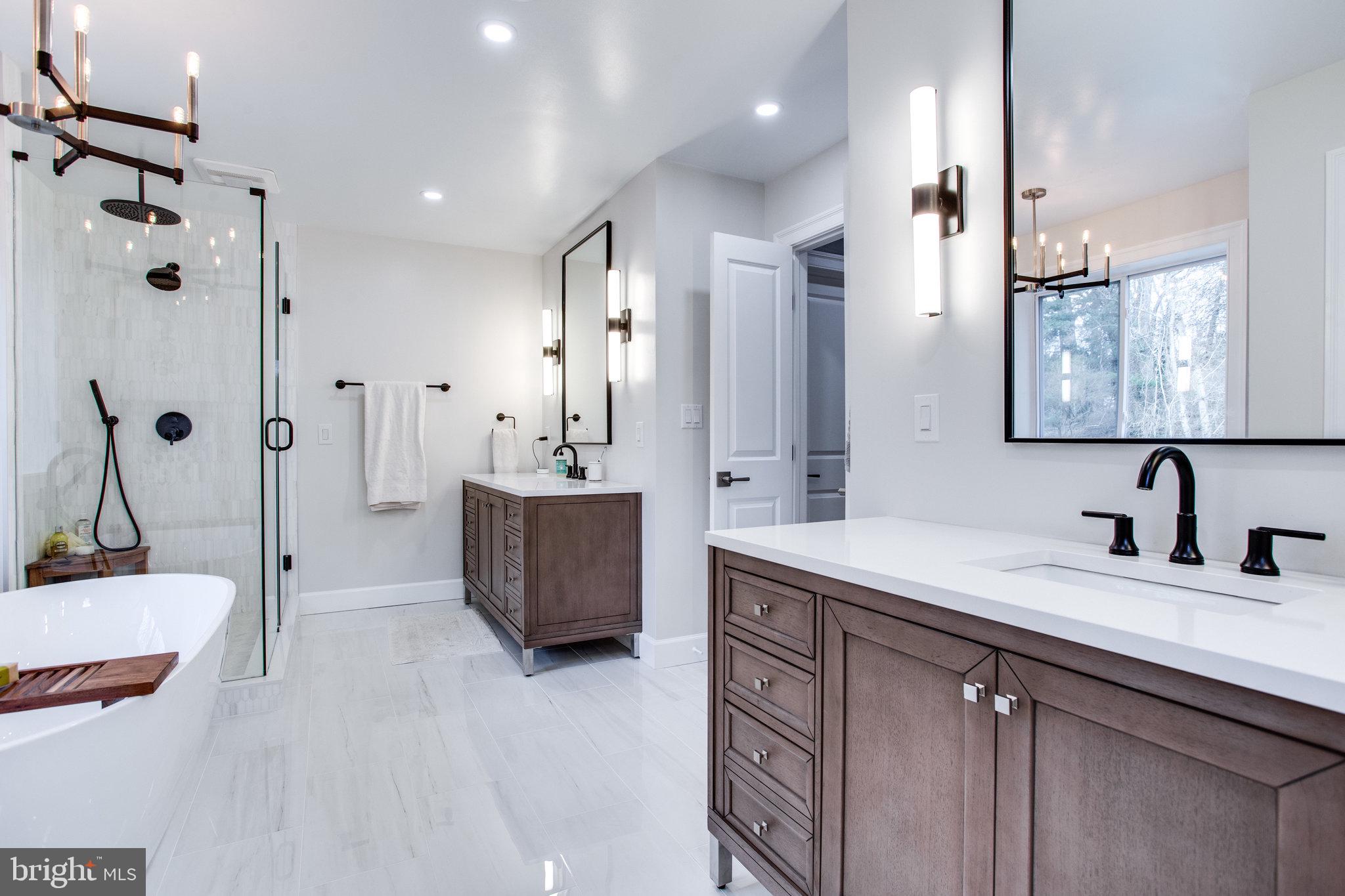 CEDARS OF MC LEAN - Residential