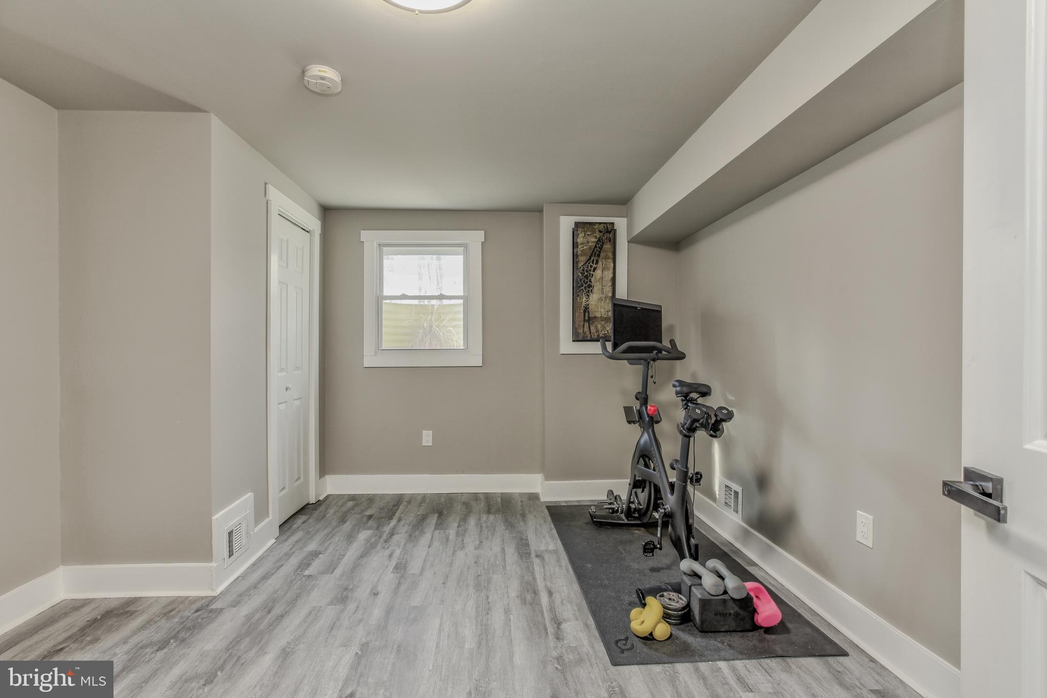 BEL PRE WOODS - Residential