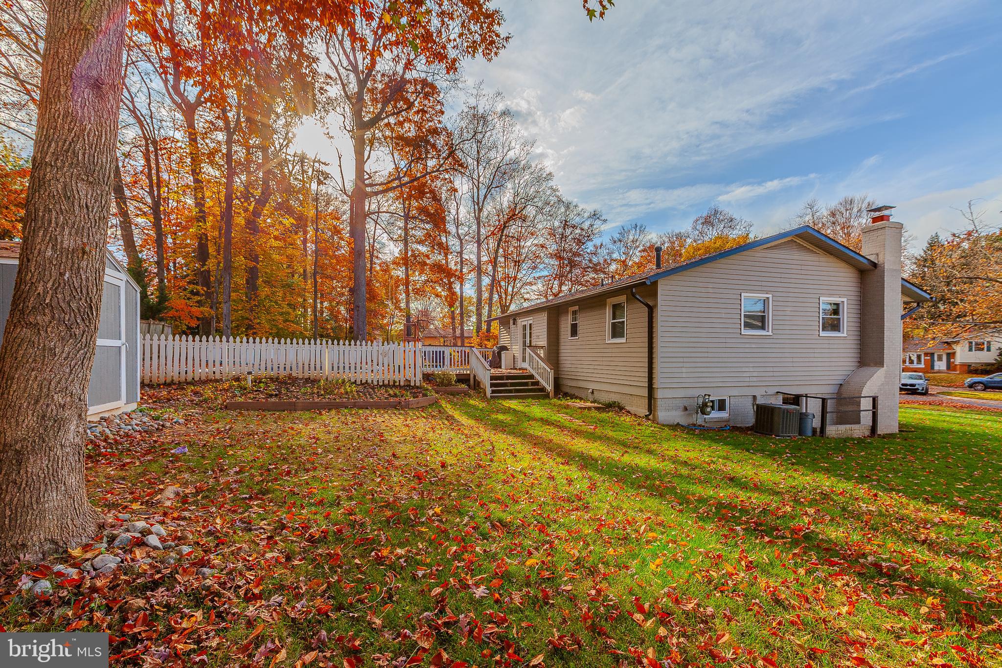 BEL PRE WOODS - Residential