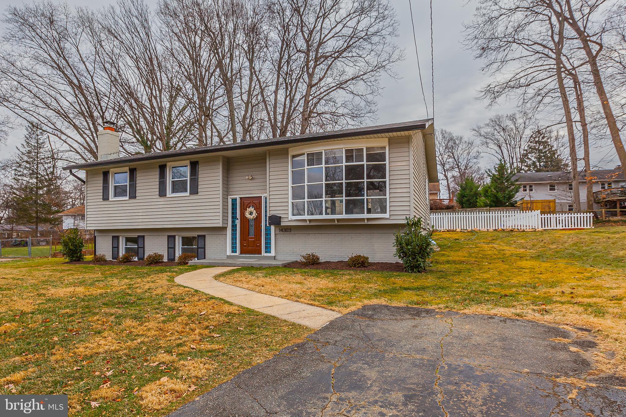 14303 MERTON COURT