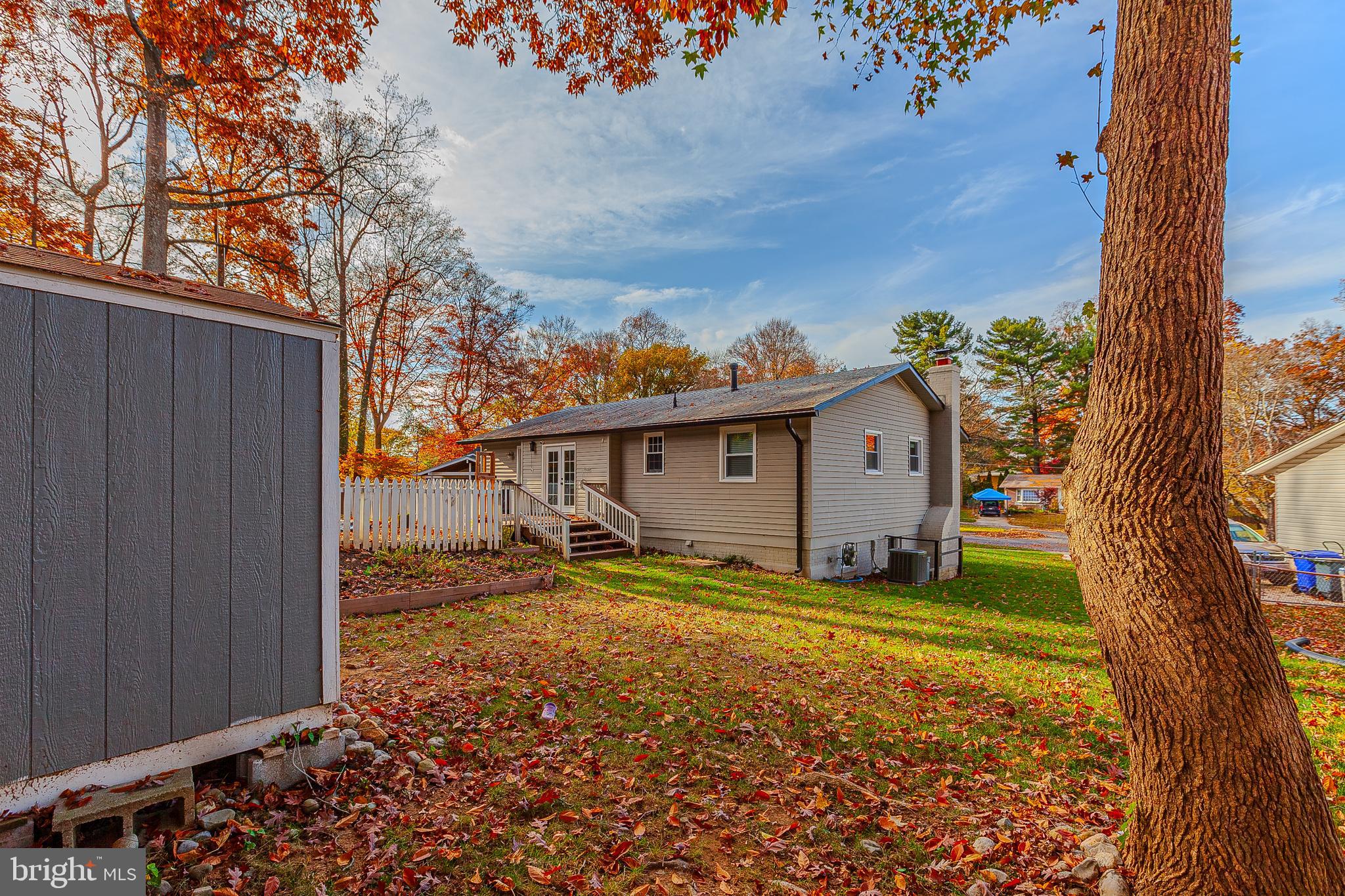 BEL PRE WOODS - Residential