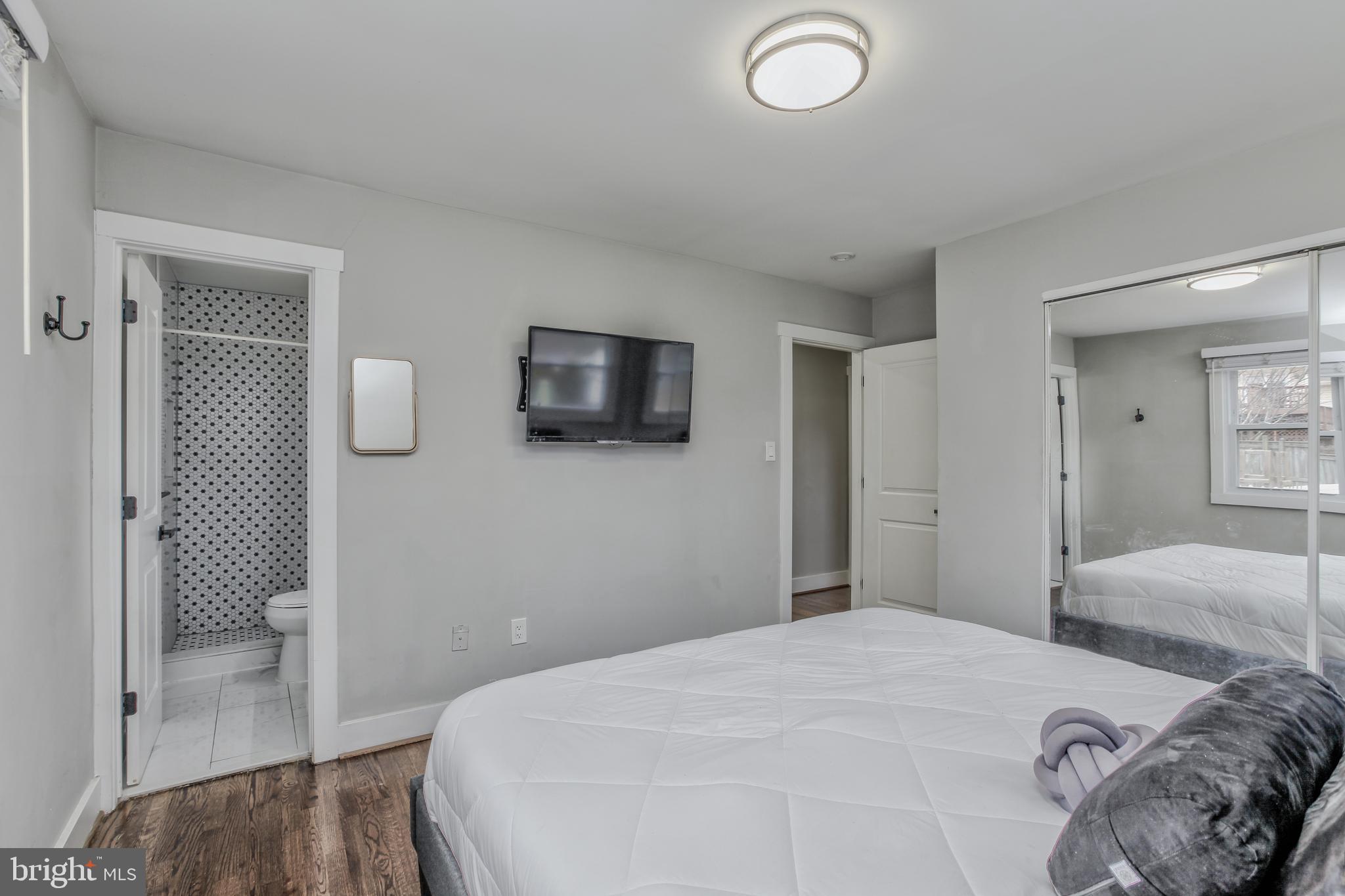 BEL PRE WOODS - Residential