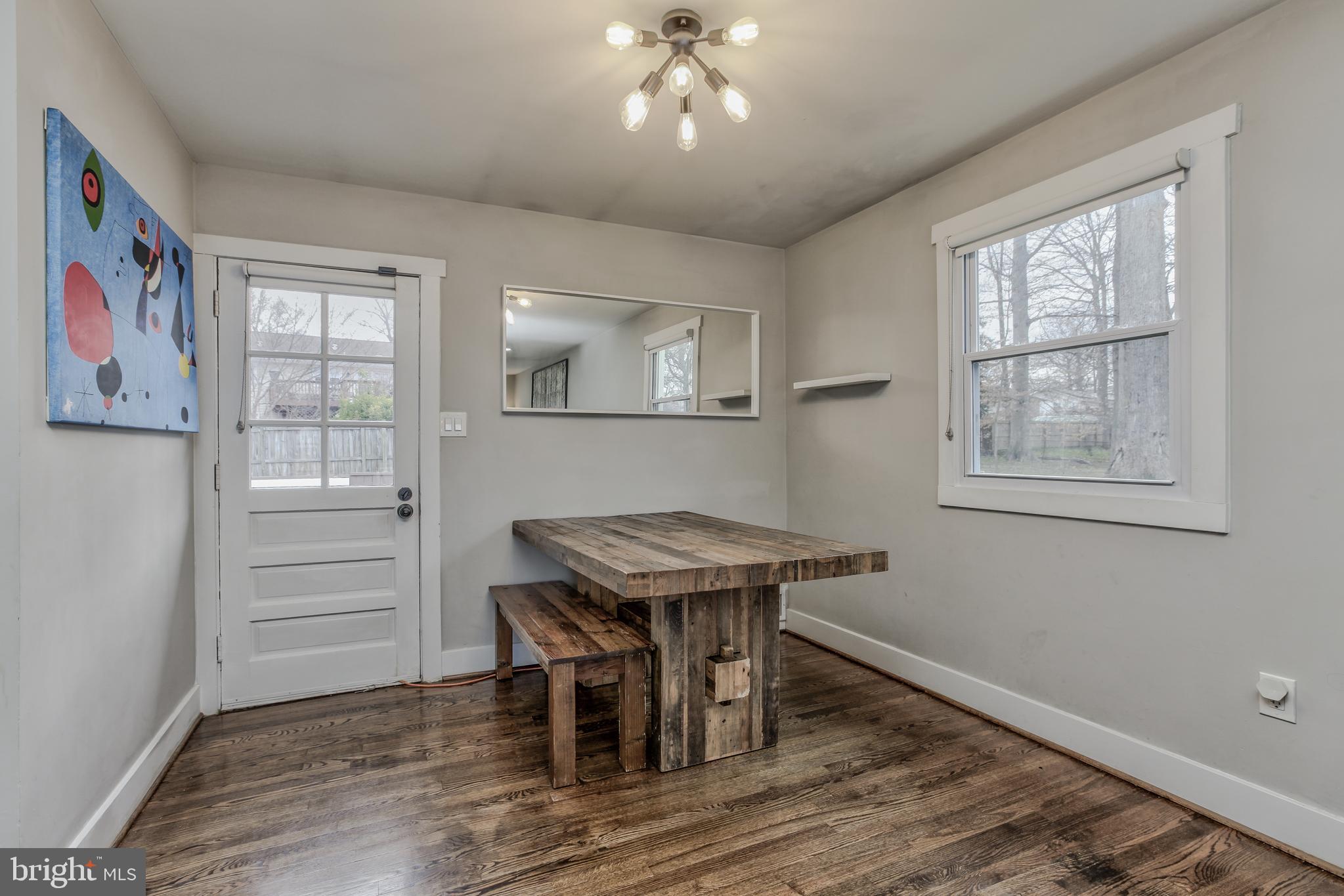 BEL PRE WOODS - Residential