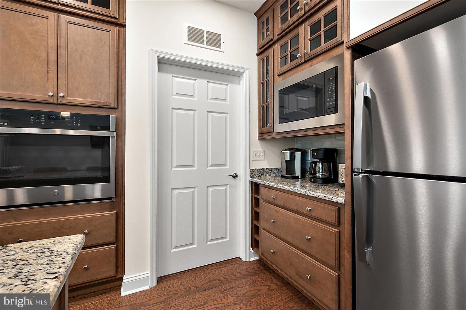 MARLIN CHASE - Residential