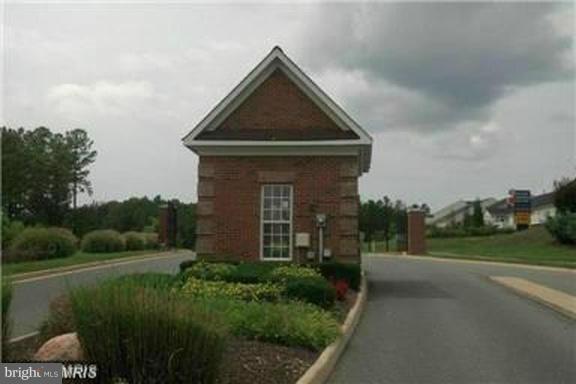 LEE'S PARKE - Residential