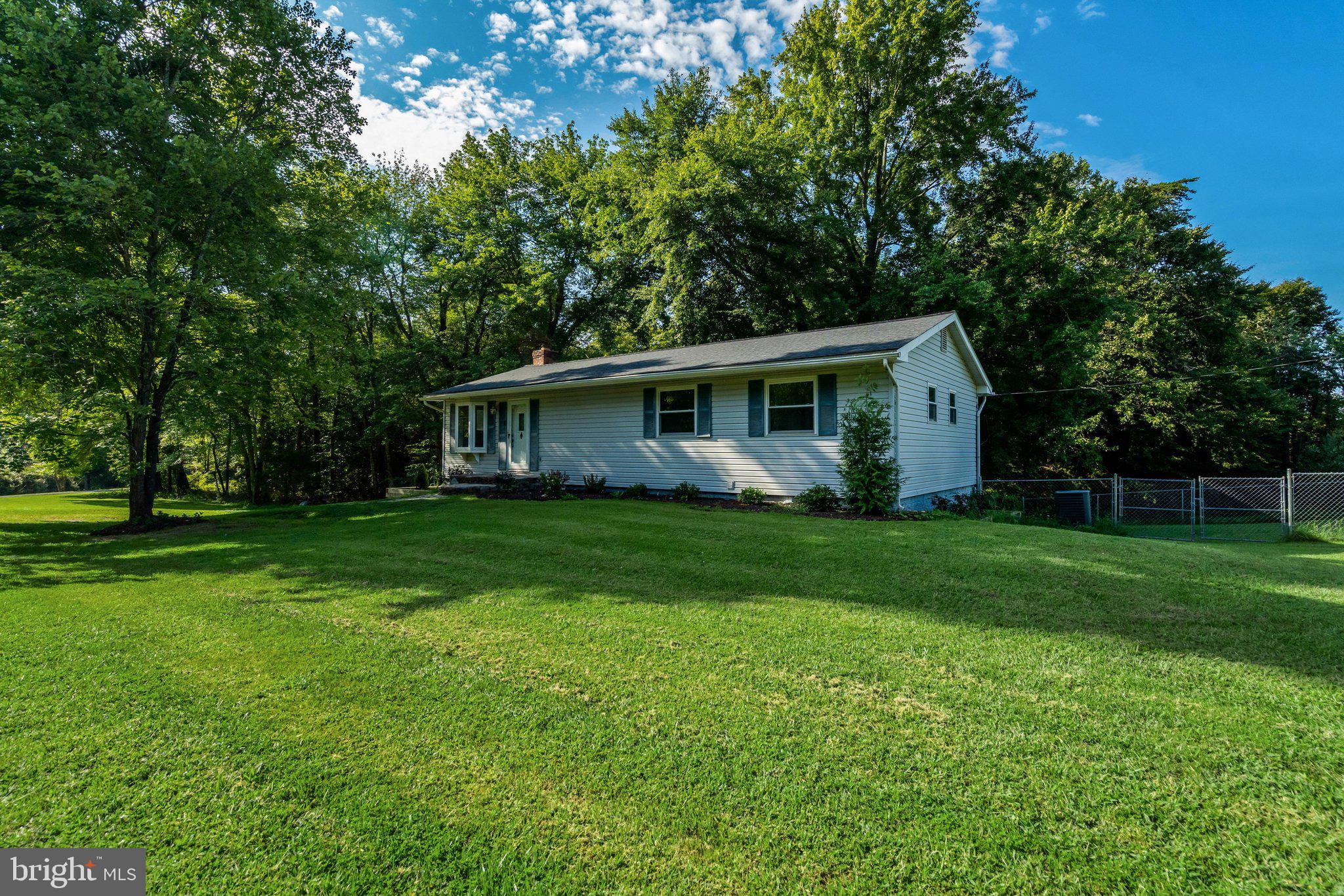 8773 BRADLEY FORGE DR