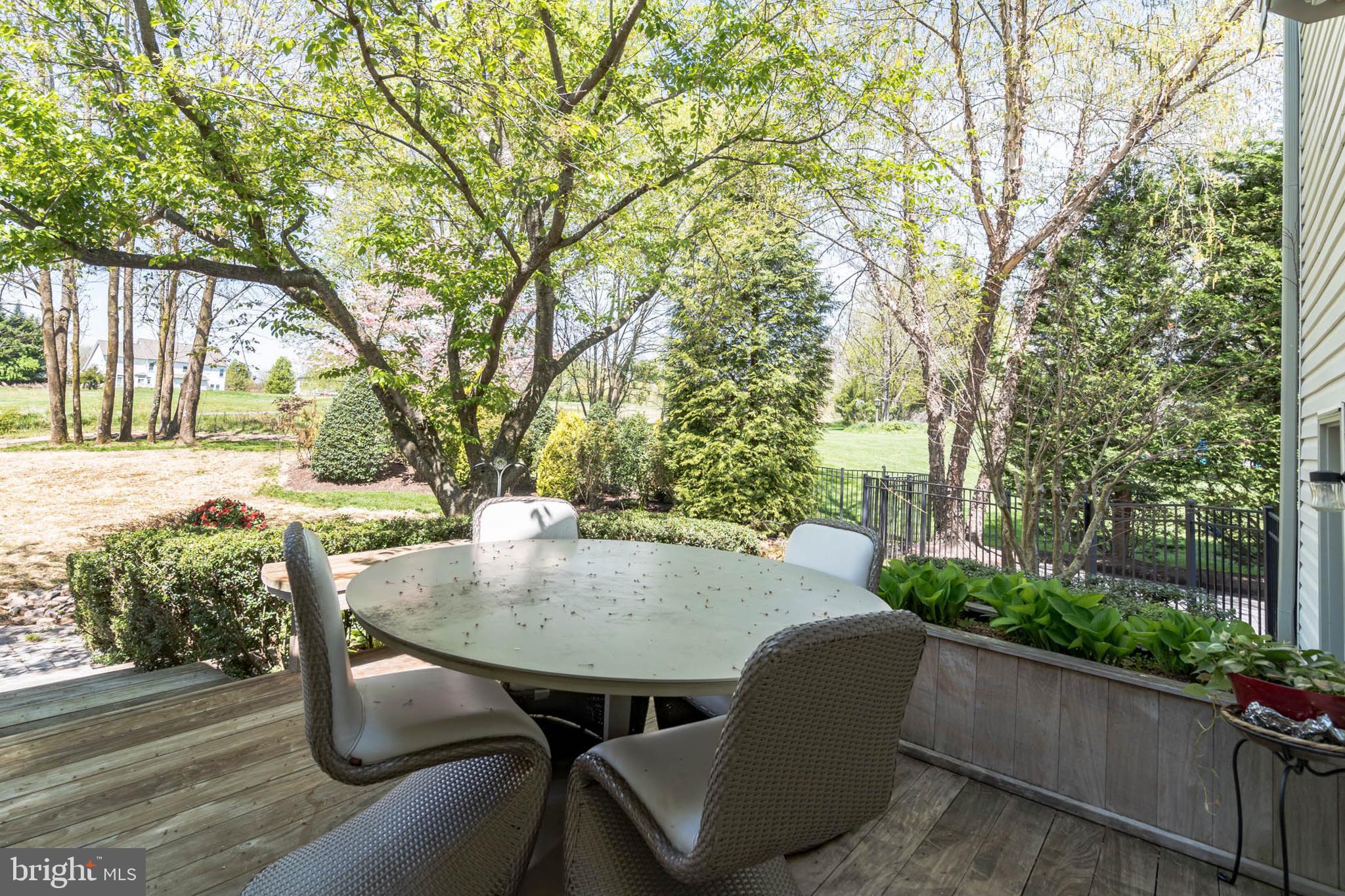 HAMPSHIRE GREENS - Residential