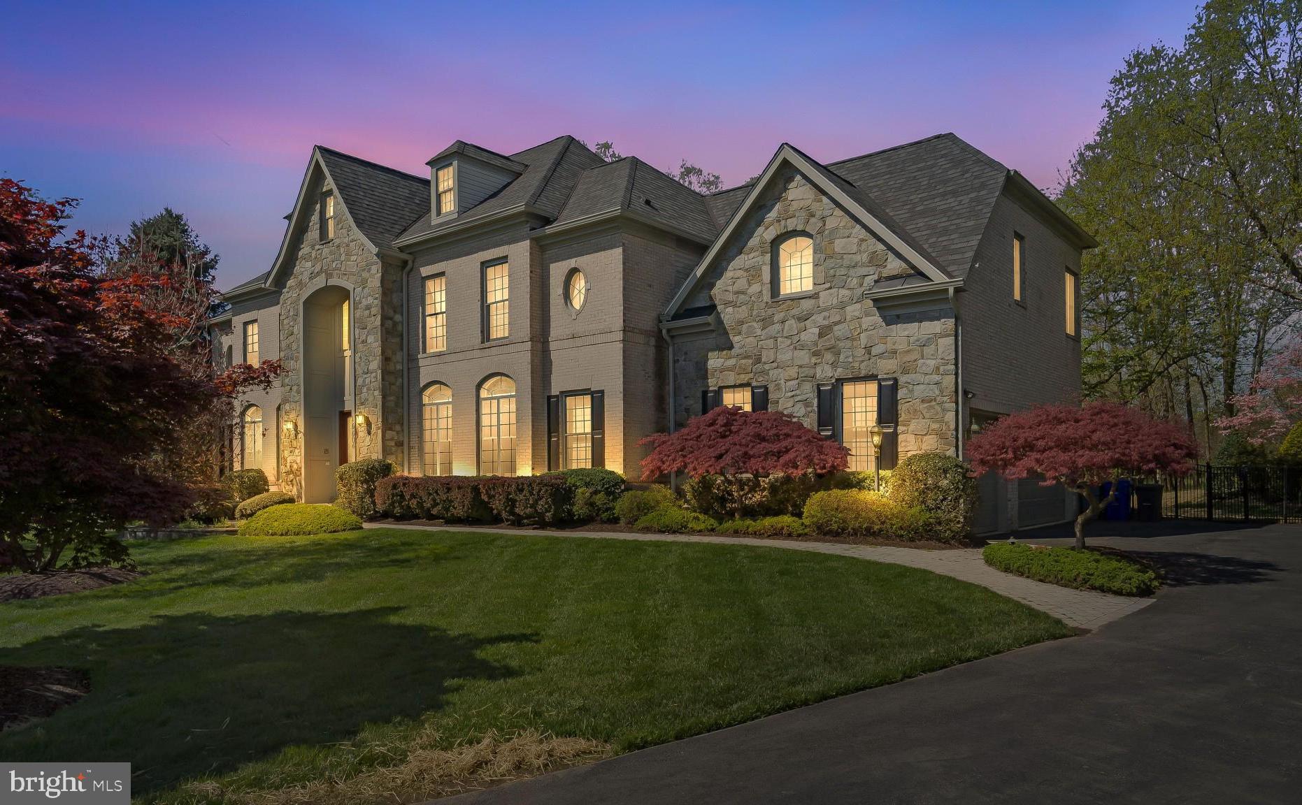 HAMPSHIRE GREENS - Residential