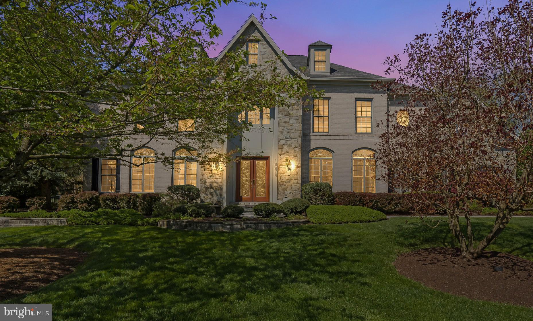 HAMPSHIRE GREENS - Residential