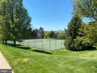 HAMPSHIRE GREENS - Residential