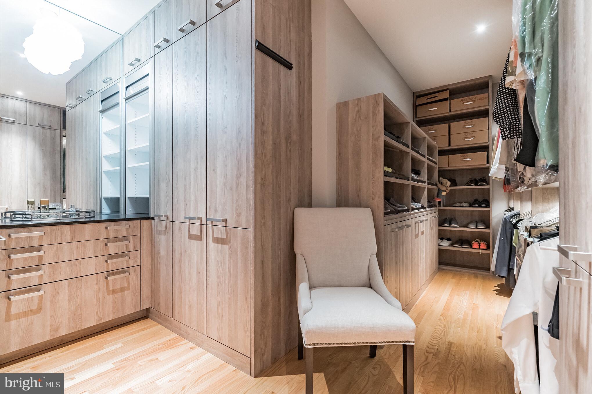 HAMPSHIRE GREENS - Residential