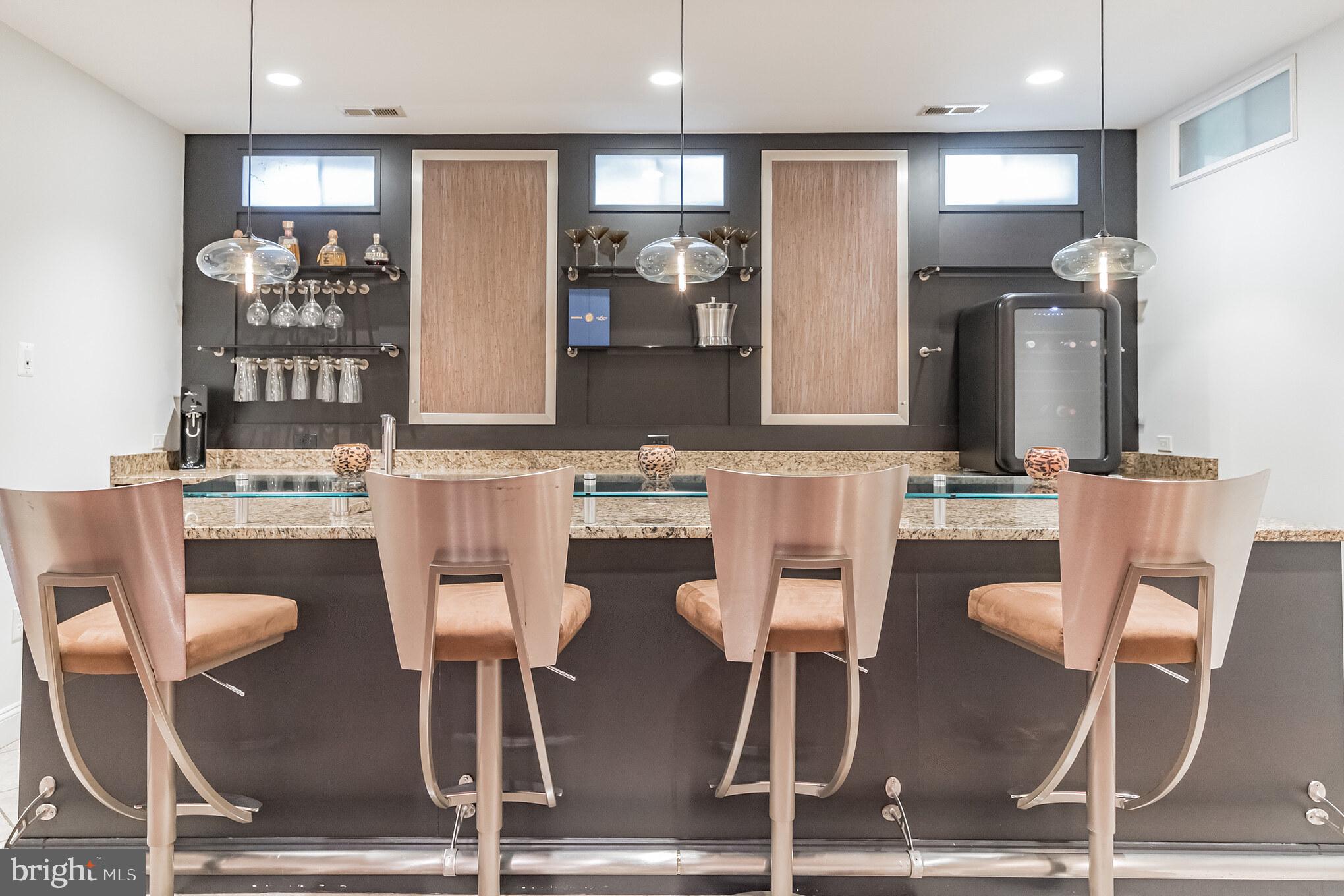 HAMPSHIRE GREENS - Residential