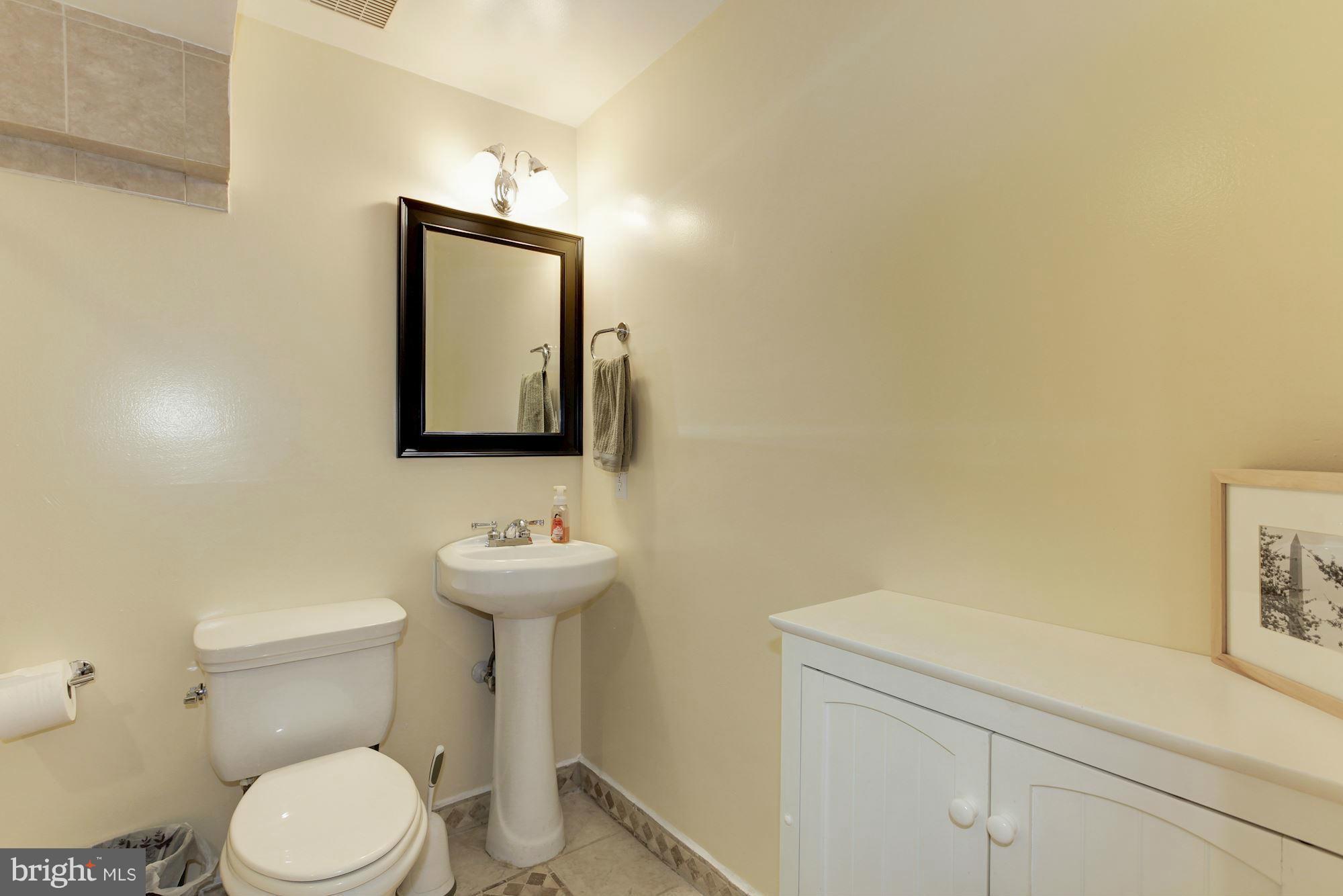 WAKEFIELD CHAPEL WOODS - Residential