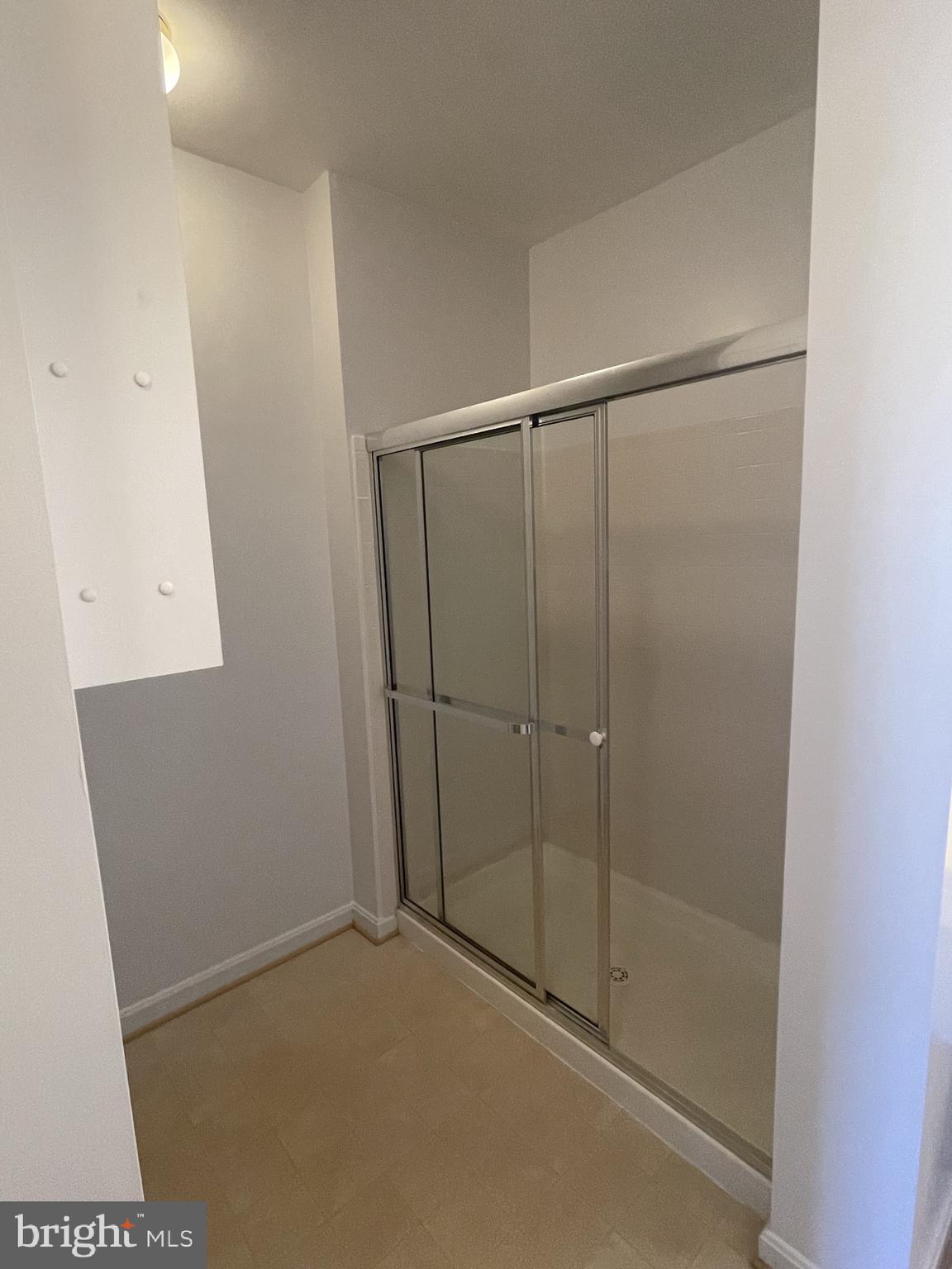 CAMERON GROVE - Residential