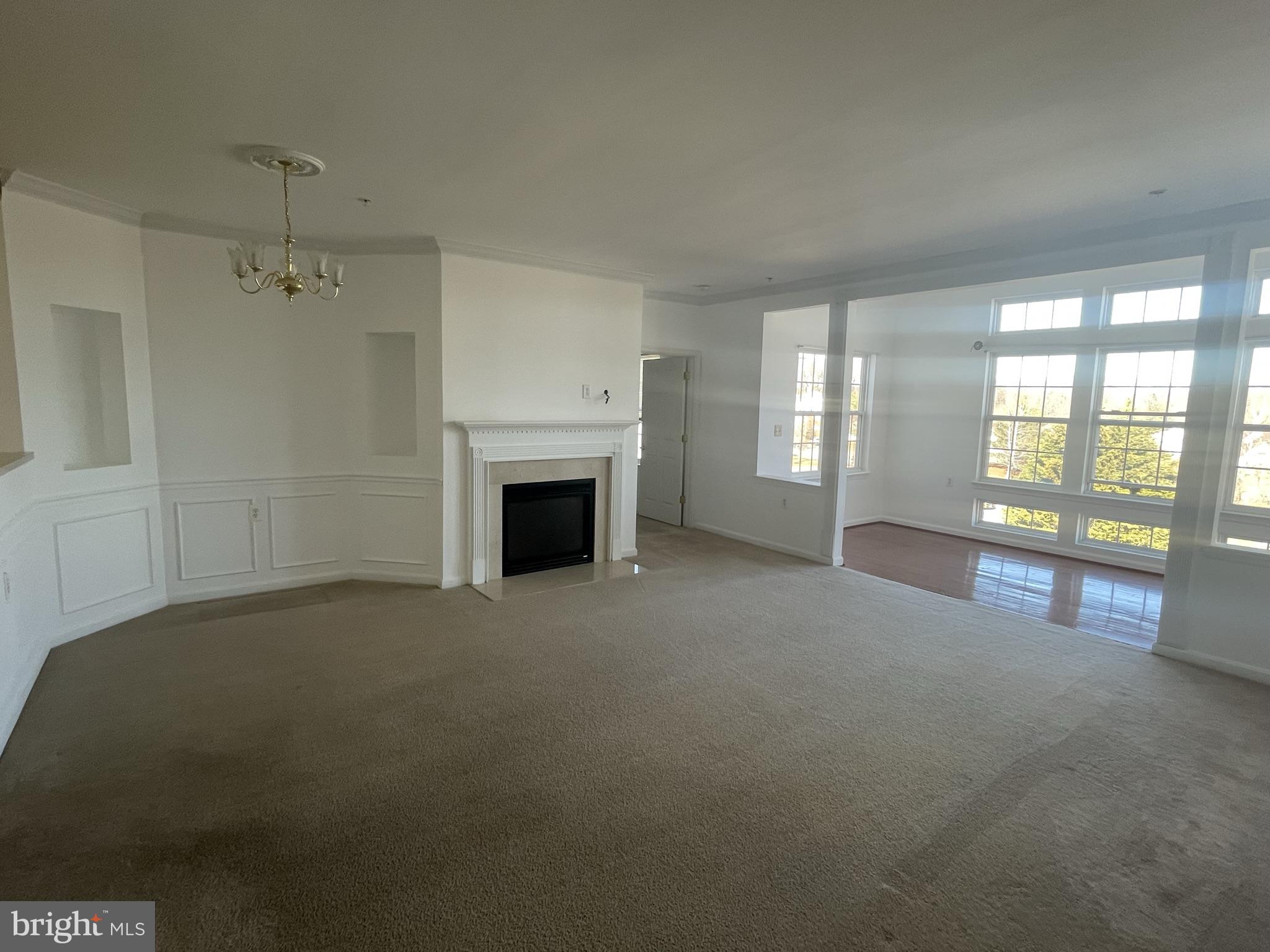 CAMERON GROVE - Residential