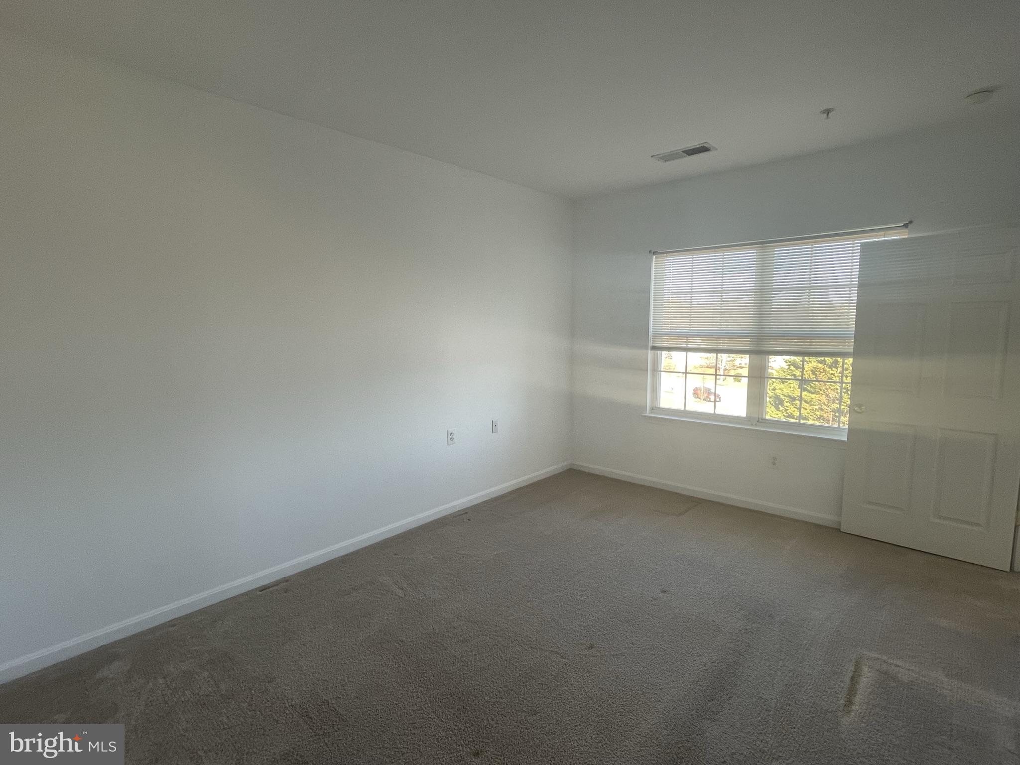 CAMERON GROVE - Residential