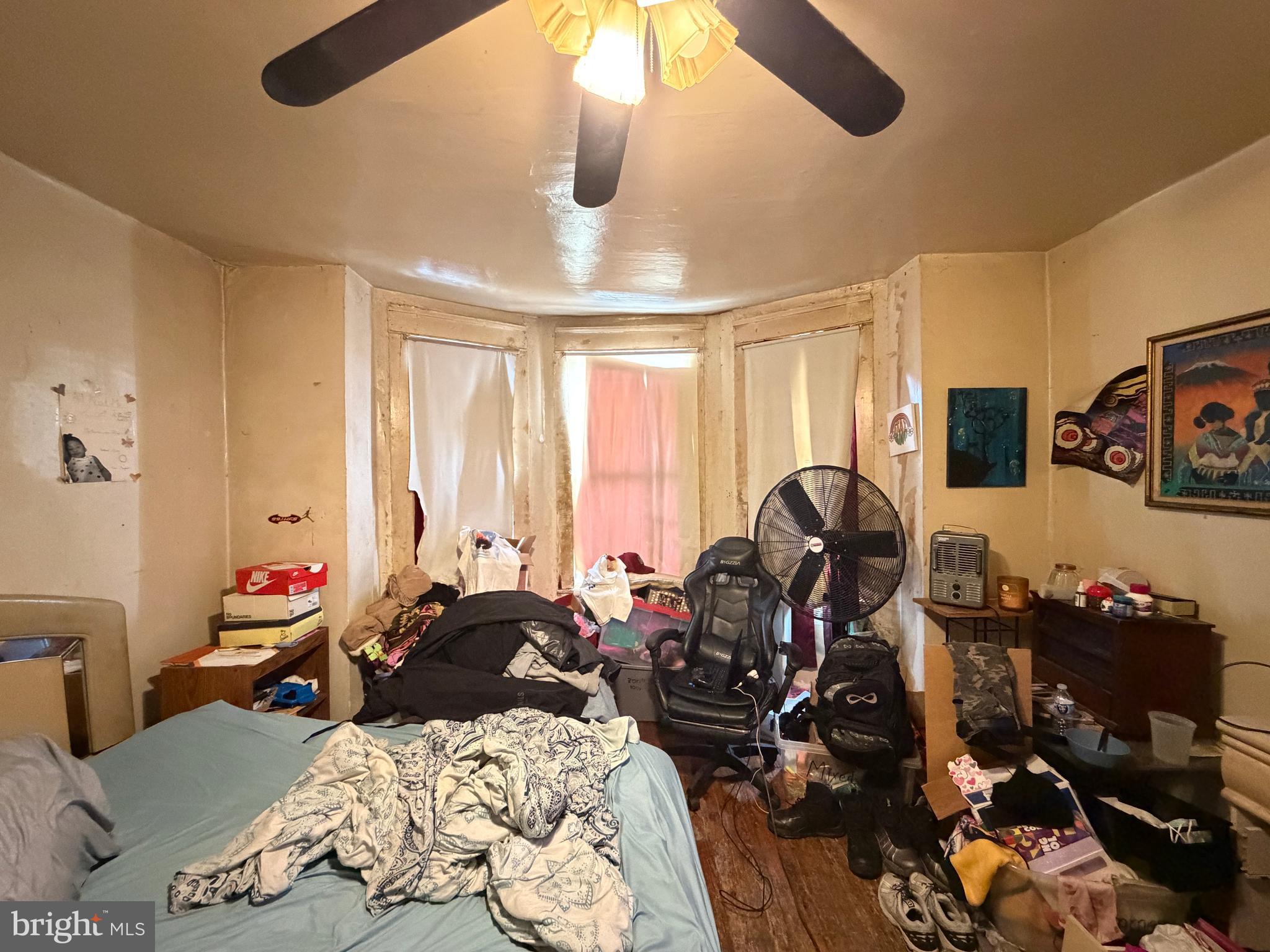 HARWOOD - Residential