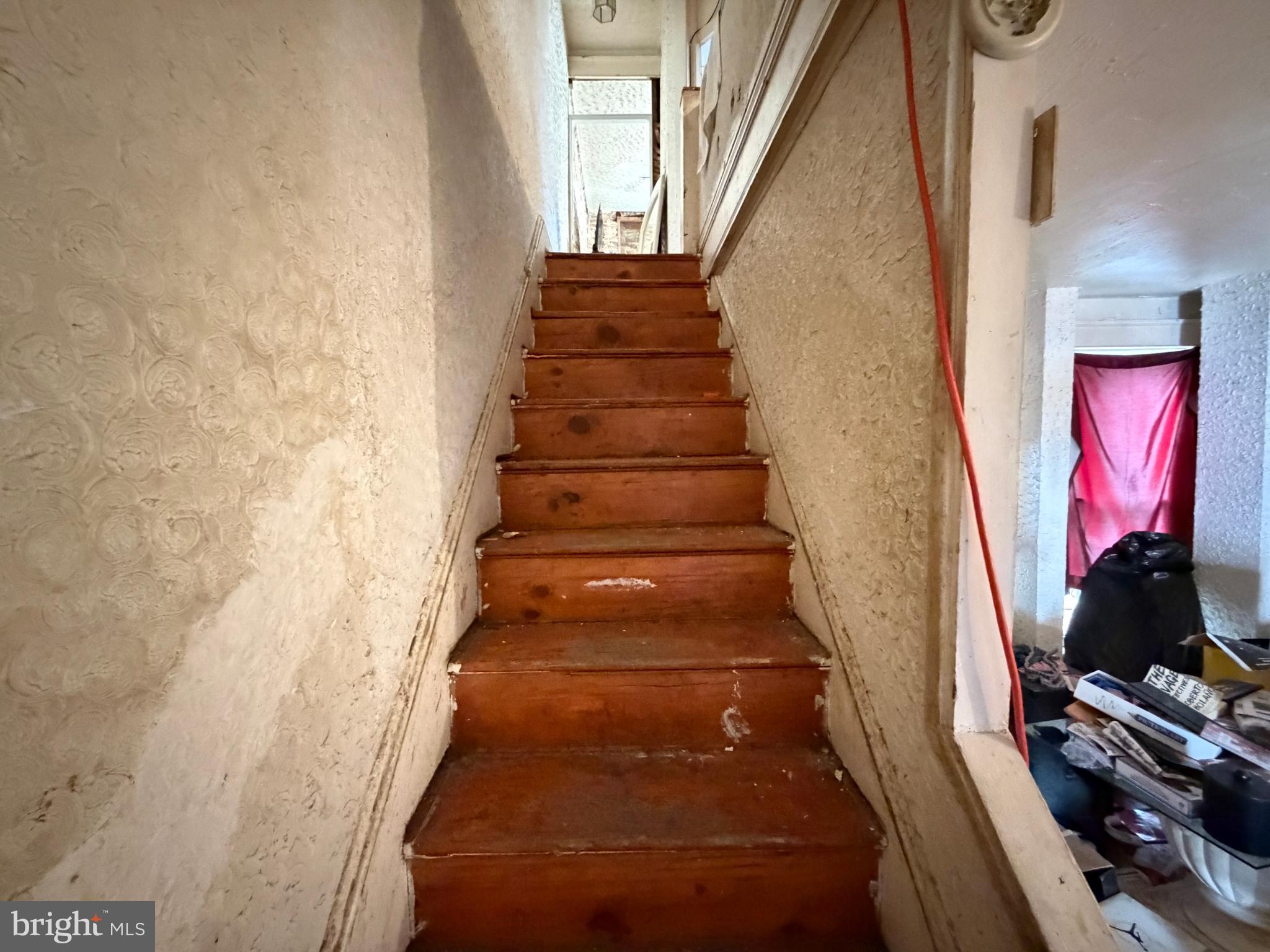 HARWOOD - Residential