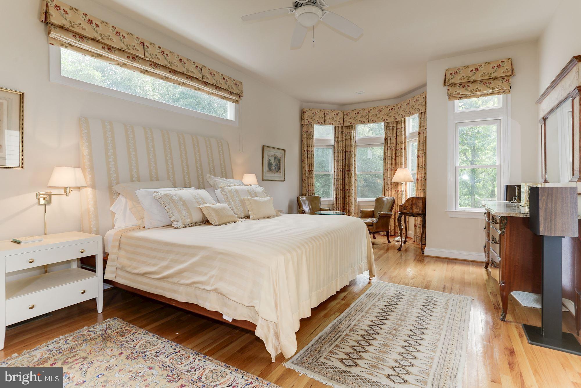 POTOMAC OUTSIDE - Residential