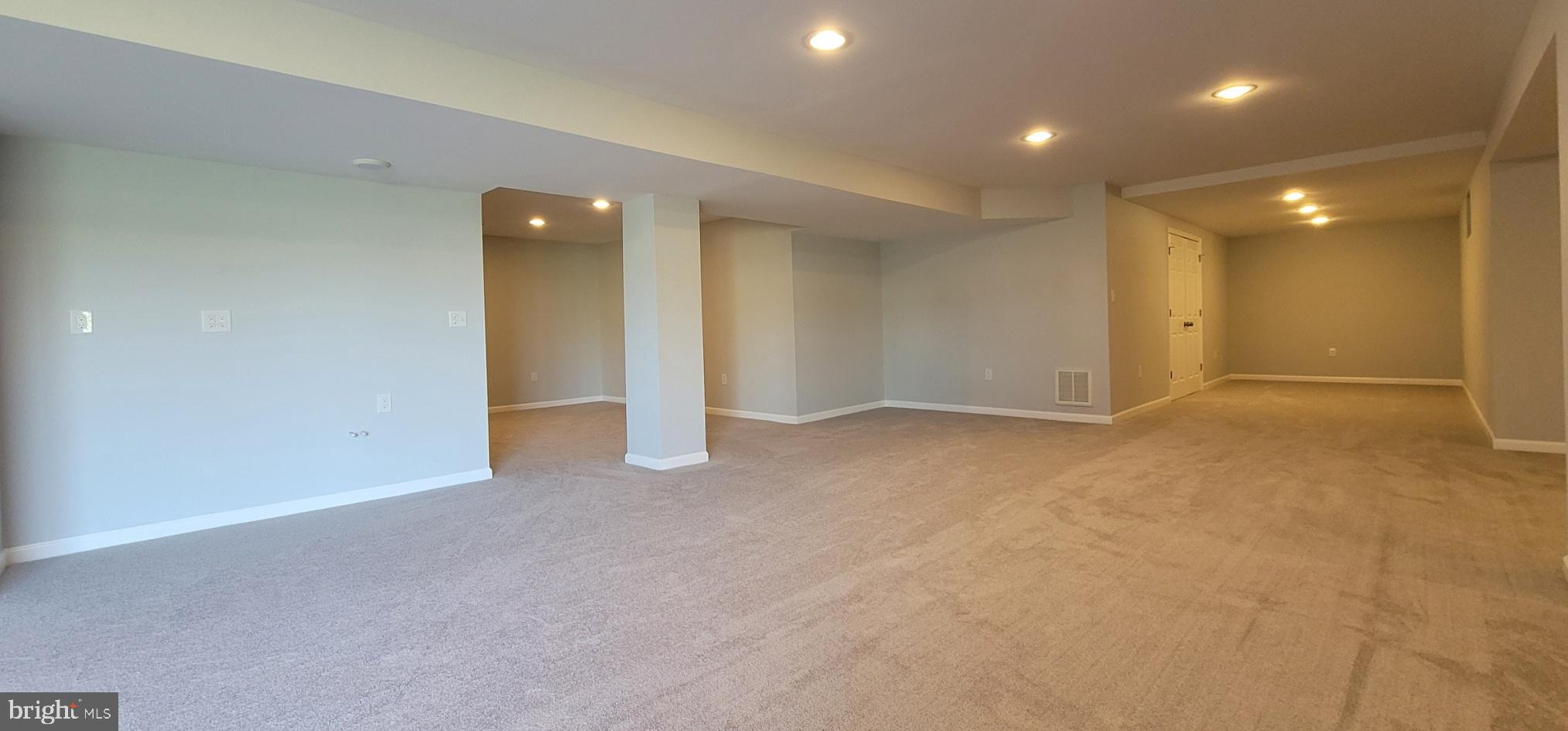 SPRUCE HILL ESTATES - Residential