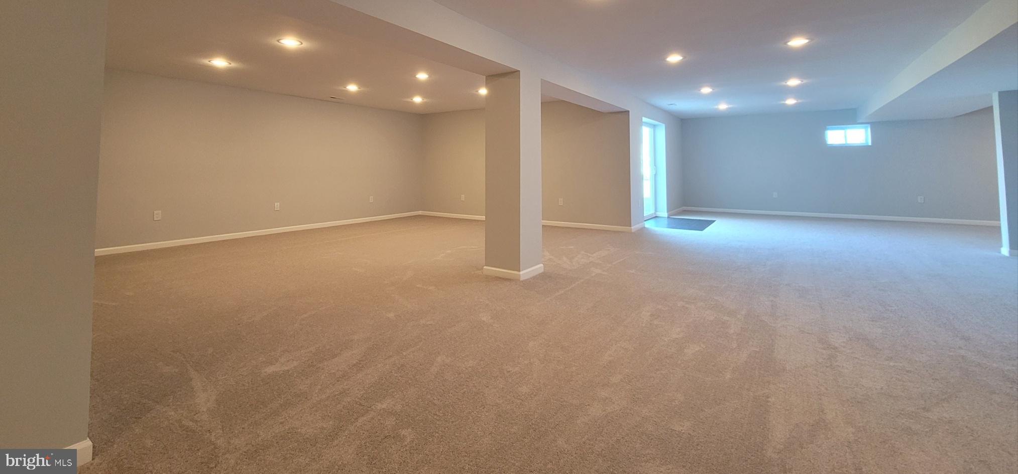 SPRUCE HILL ESTATES - Residential