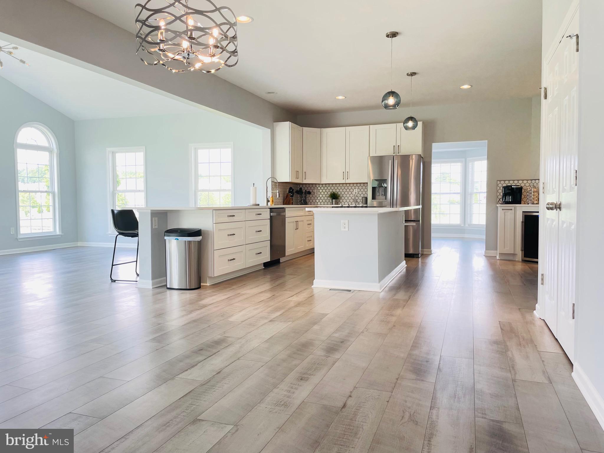 SPRUCE HILL ESTATES - Residential