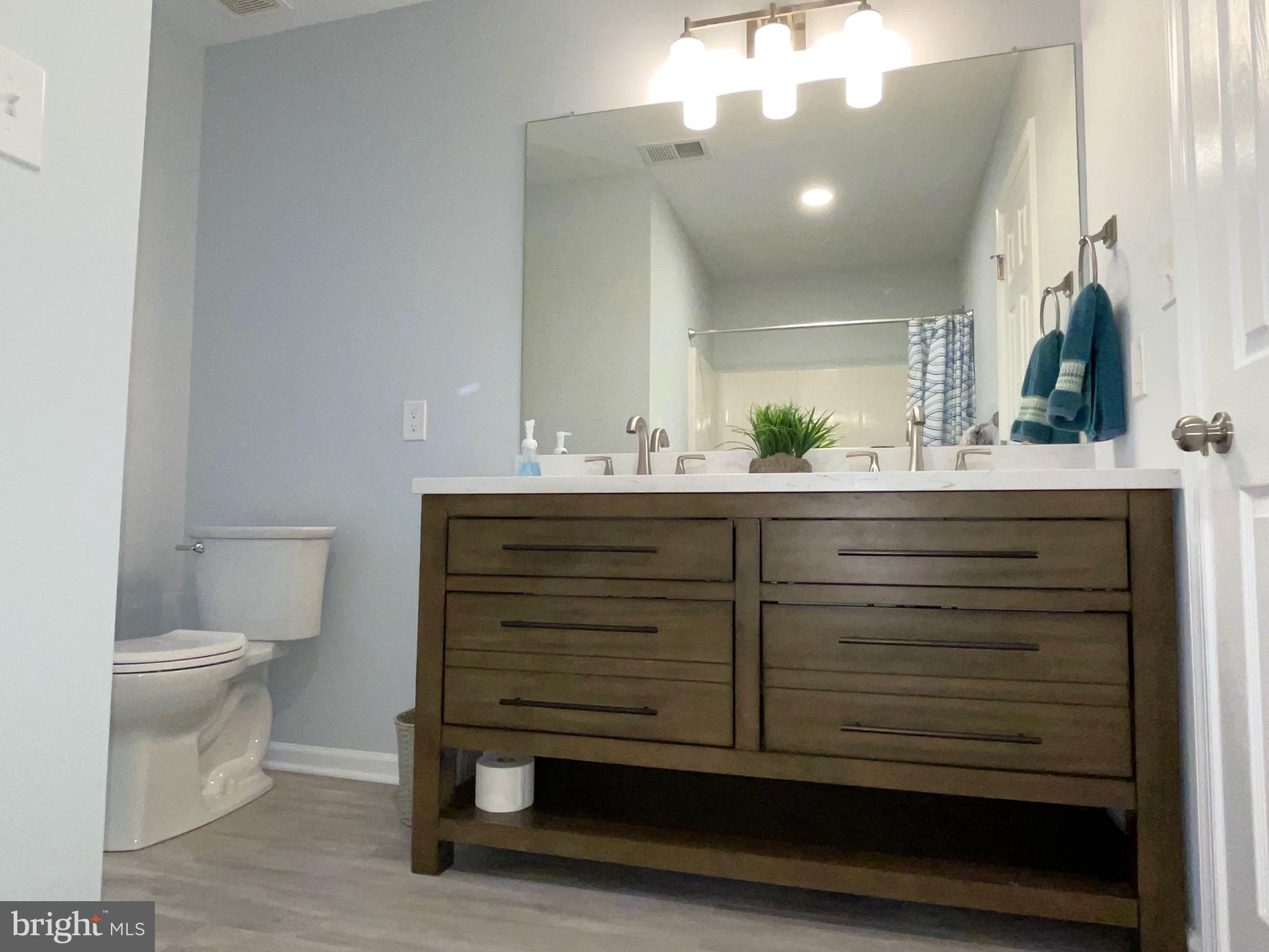 SPRUCE HILL ESTATES - Residential