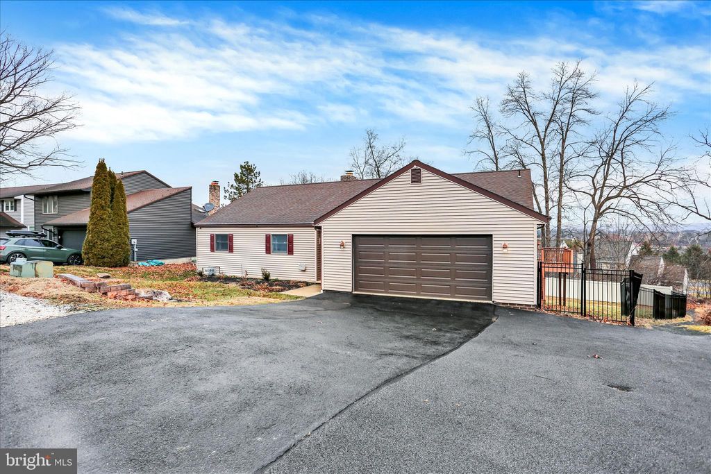 Photo of 203 Pembroke Drive, SHILLINGTON, PA 19607 (MLS # PABK2067218)