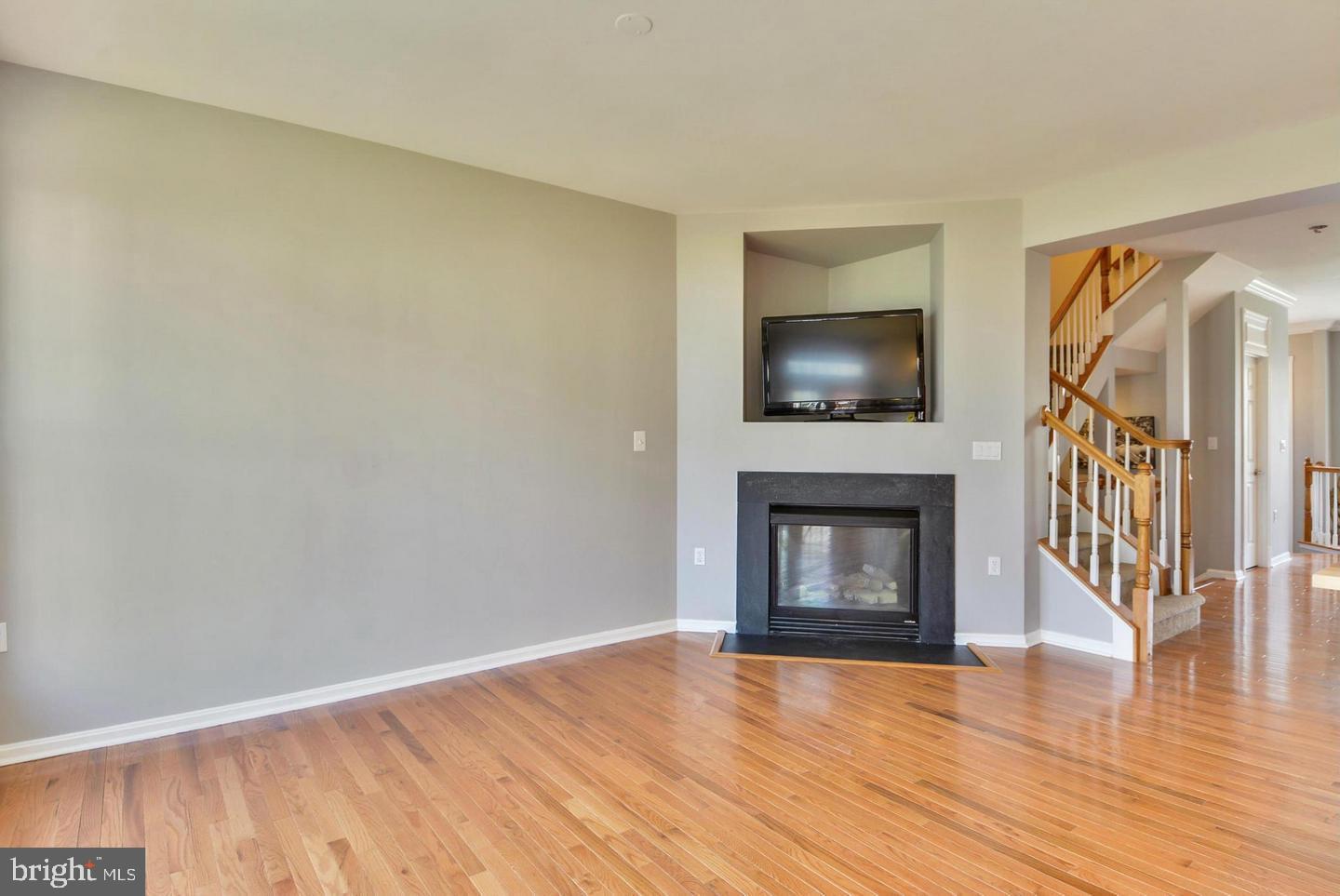 PORT POTOMAC - Residential Lease