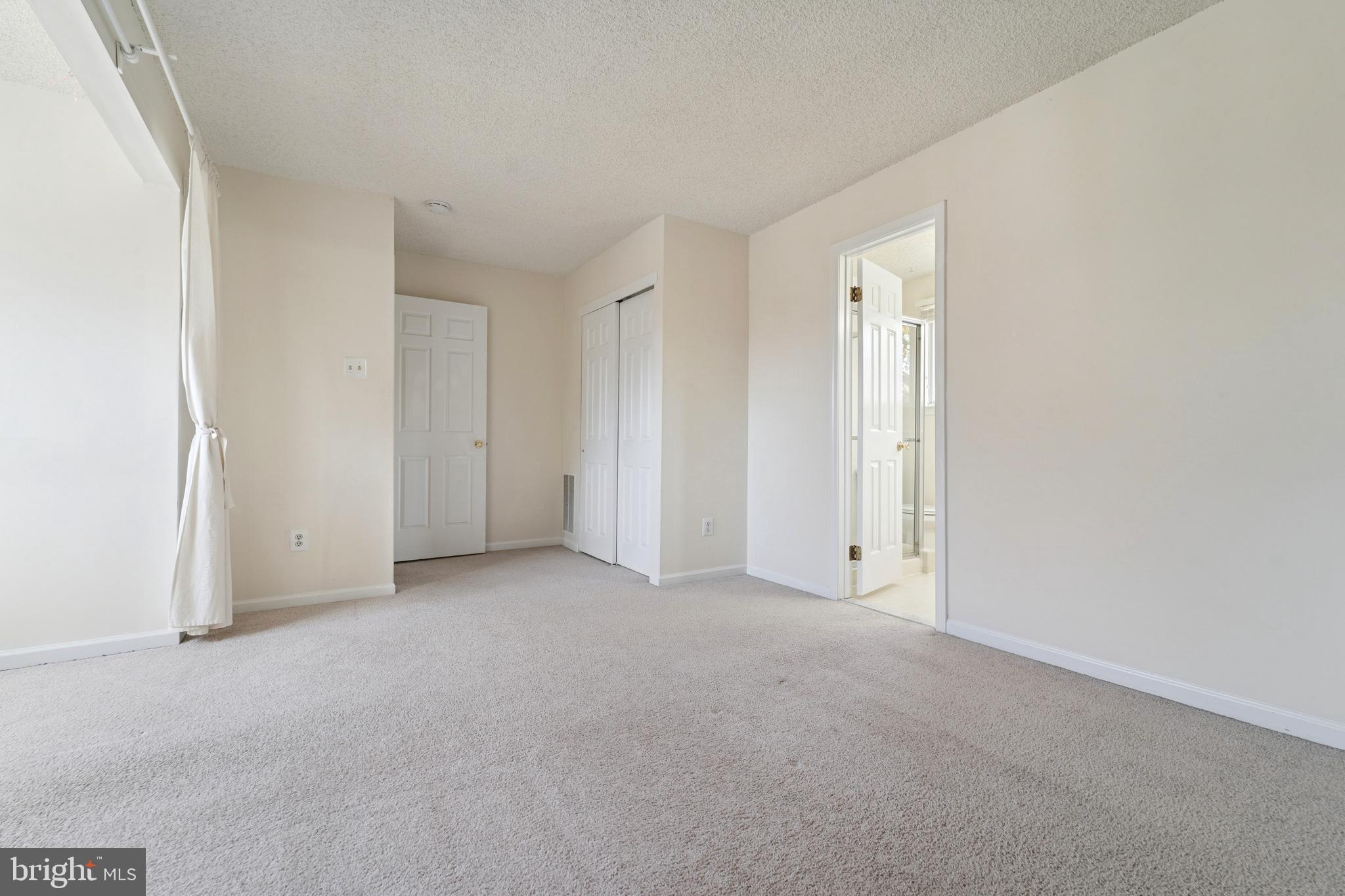 CHESTERBROOK - Residential