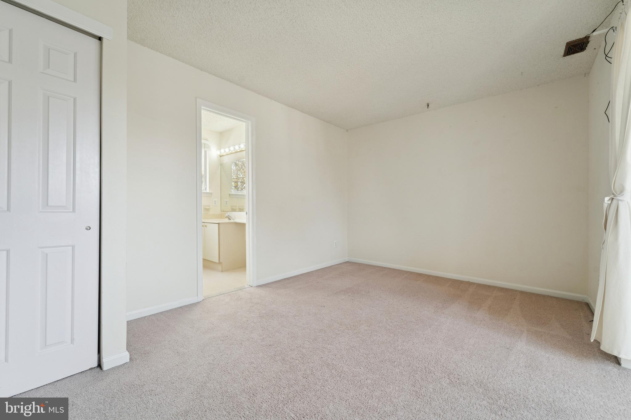 CHESTERBROOK - Residential