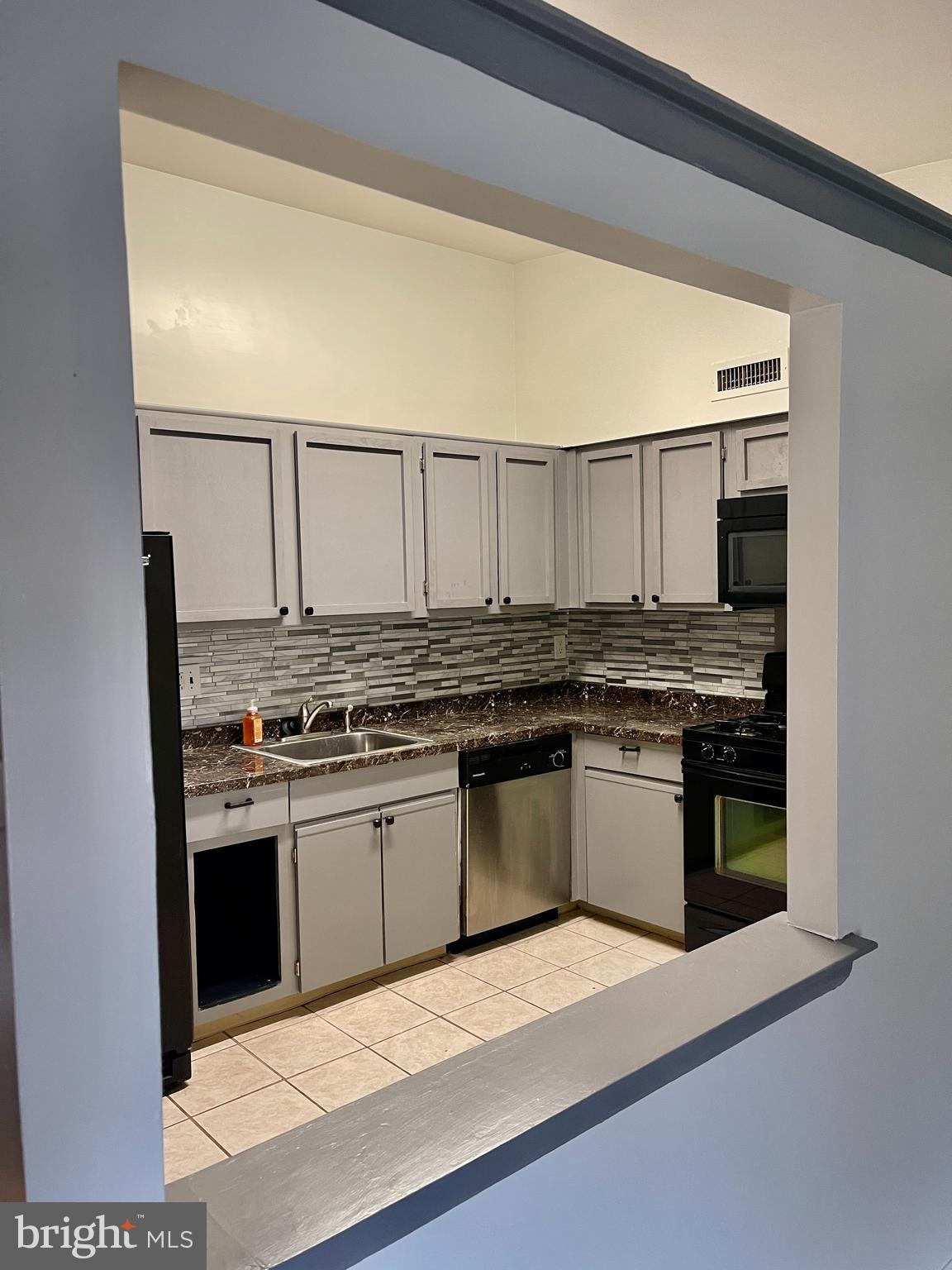 DELAIRE LANDING - Residential