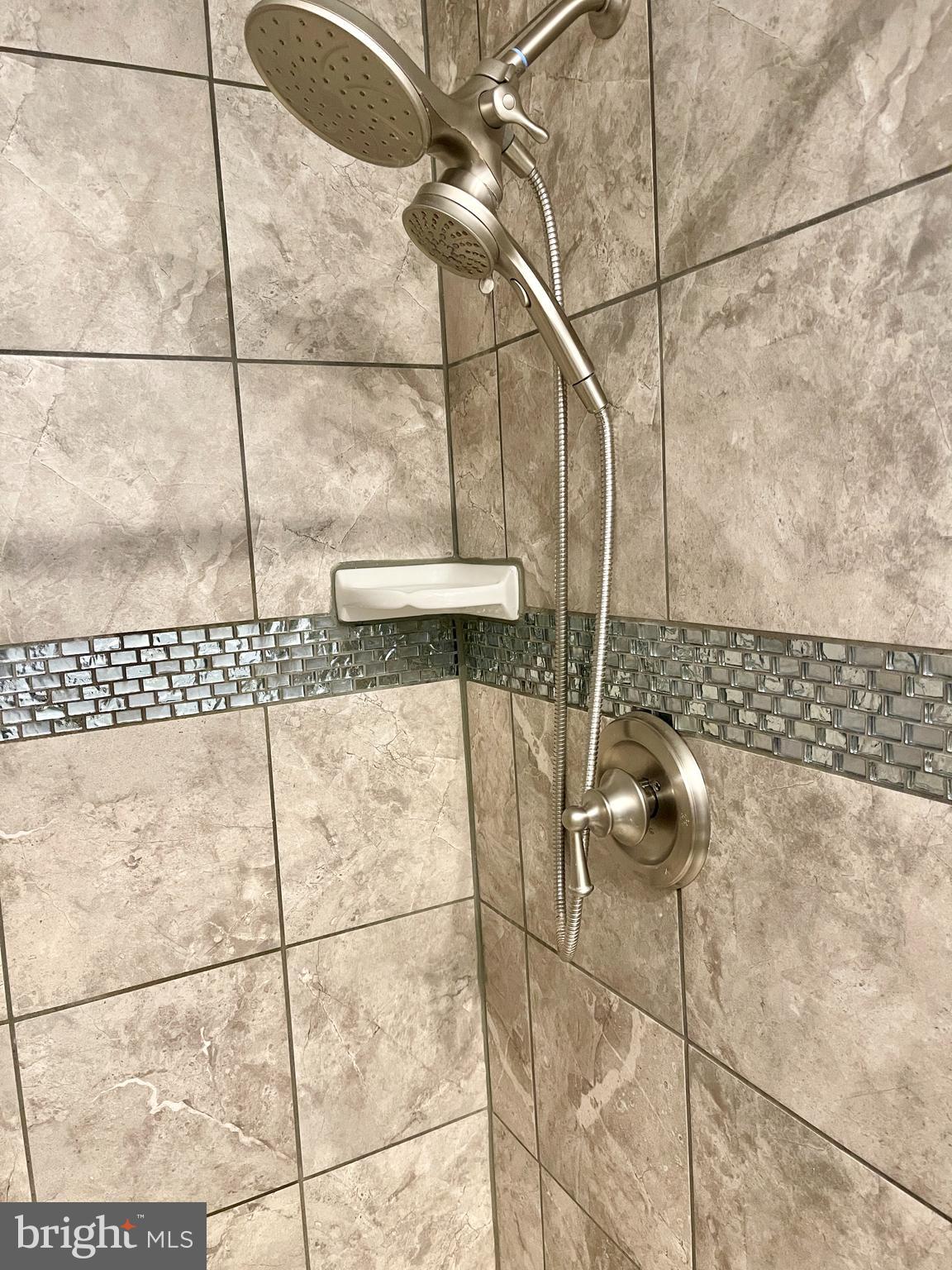 DELAIRE LANDING - Residential