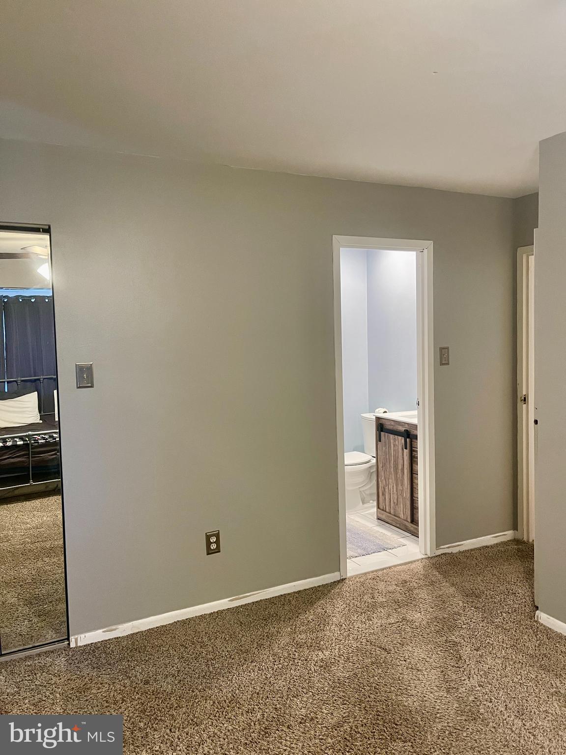 DELAIRE LANDING - Residential